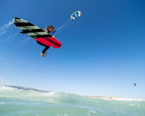 Jaki kupić pierwszy latawiec do kitesurfingu dla początkujących?