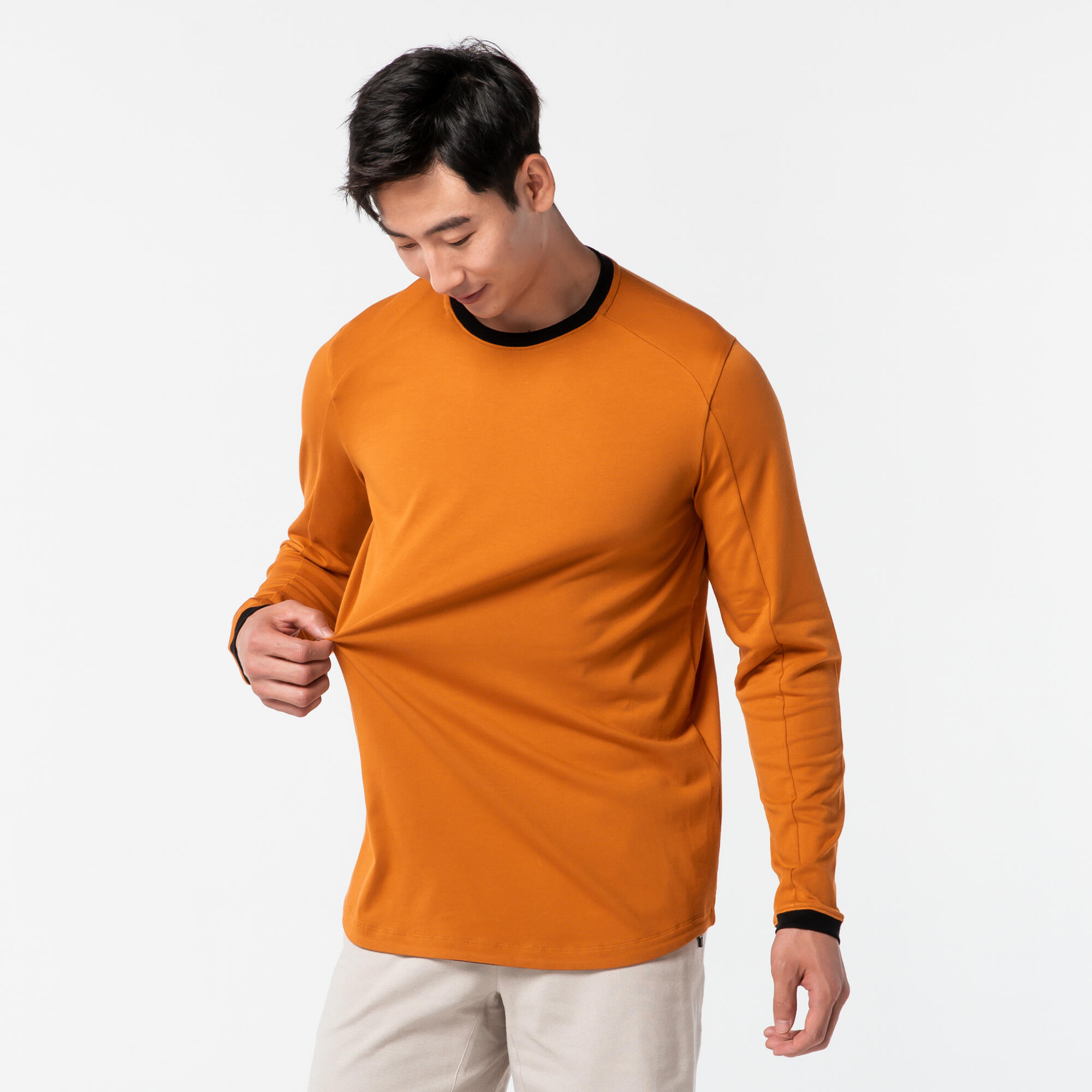 Men's Long-Sleeved Crew Neck Slim-Fit Stretchy Cotton T-Shirt 520 - Ochre 4/28