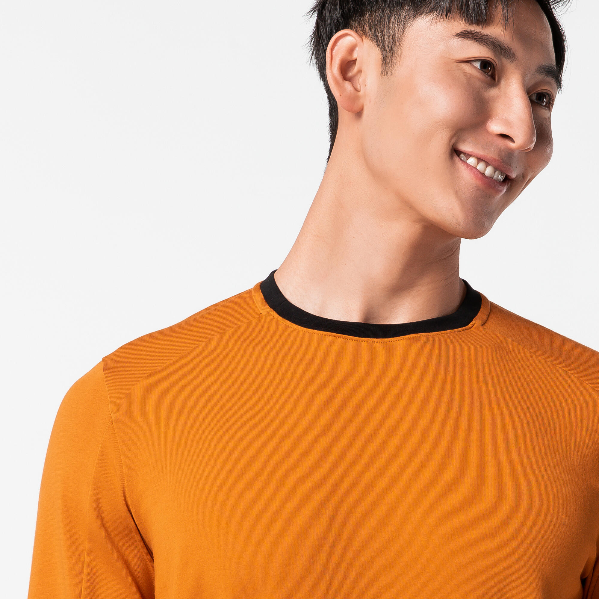 Men's Long-Sleeved Crew Neck Slim-Fit Stretchy Cotton T-Shirt 520 - Ochre 5/28