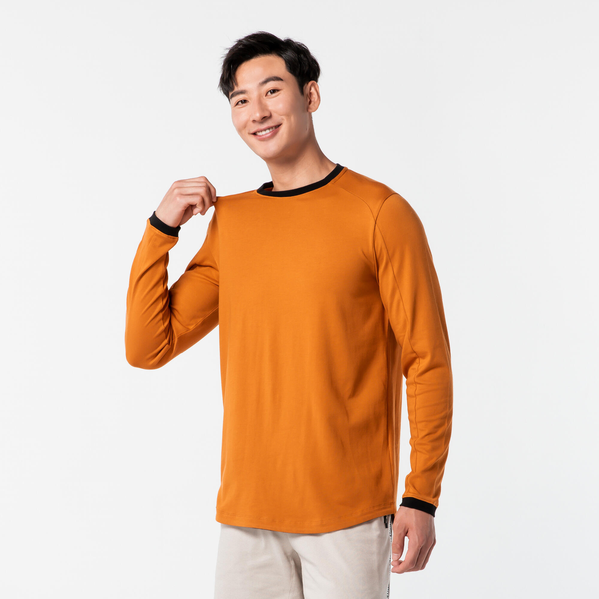 Men's Long-Sleeved Crew Neck Slim-Fit Stretchy Cotton T-Shirt 520 - Ochre 20/28