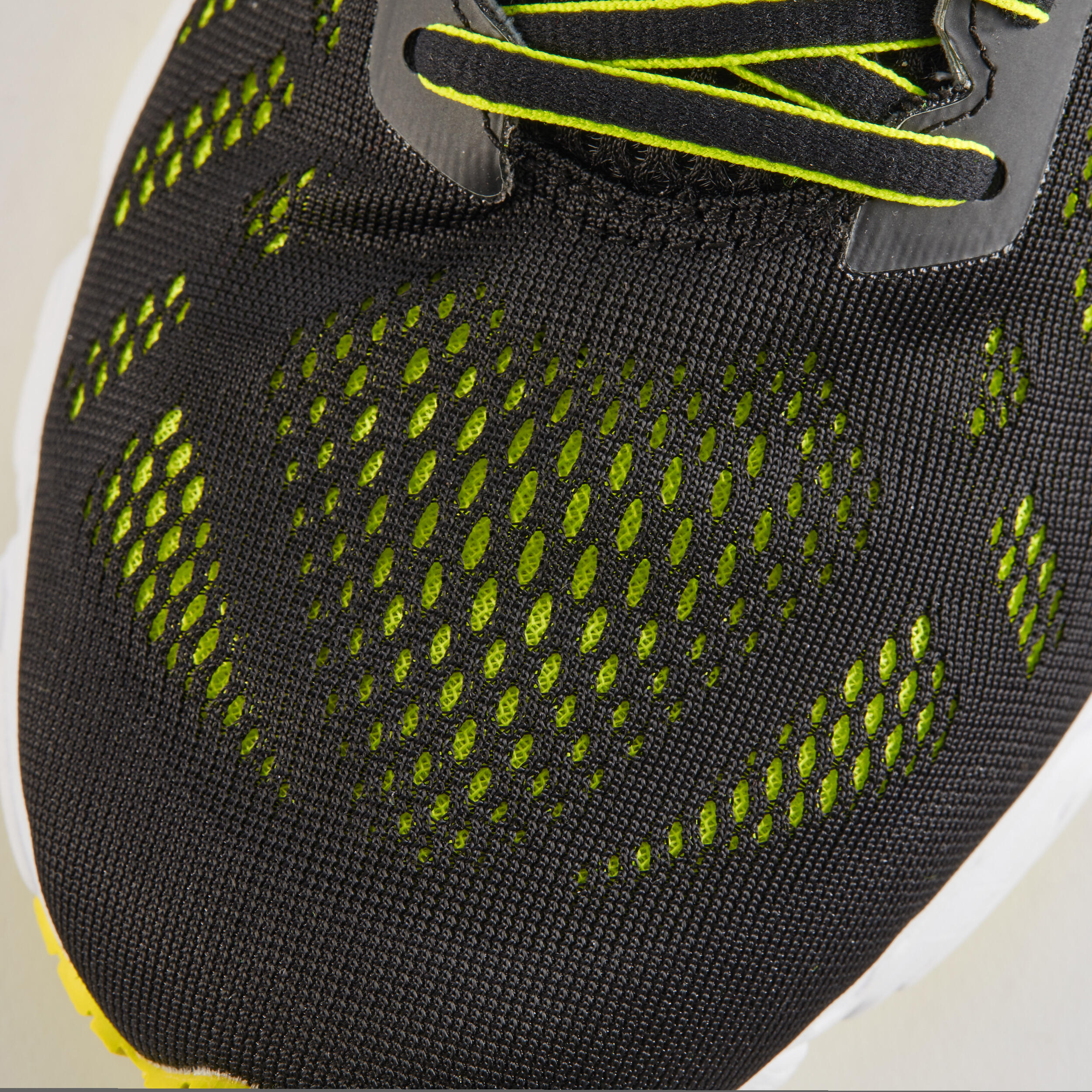 MIZUNO WAVE ULTIMA 12 MEN'S RUNNING SHOES - YELLOW