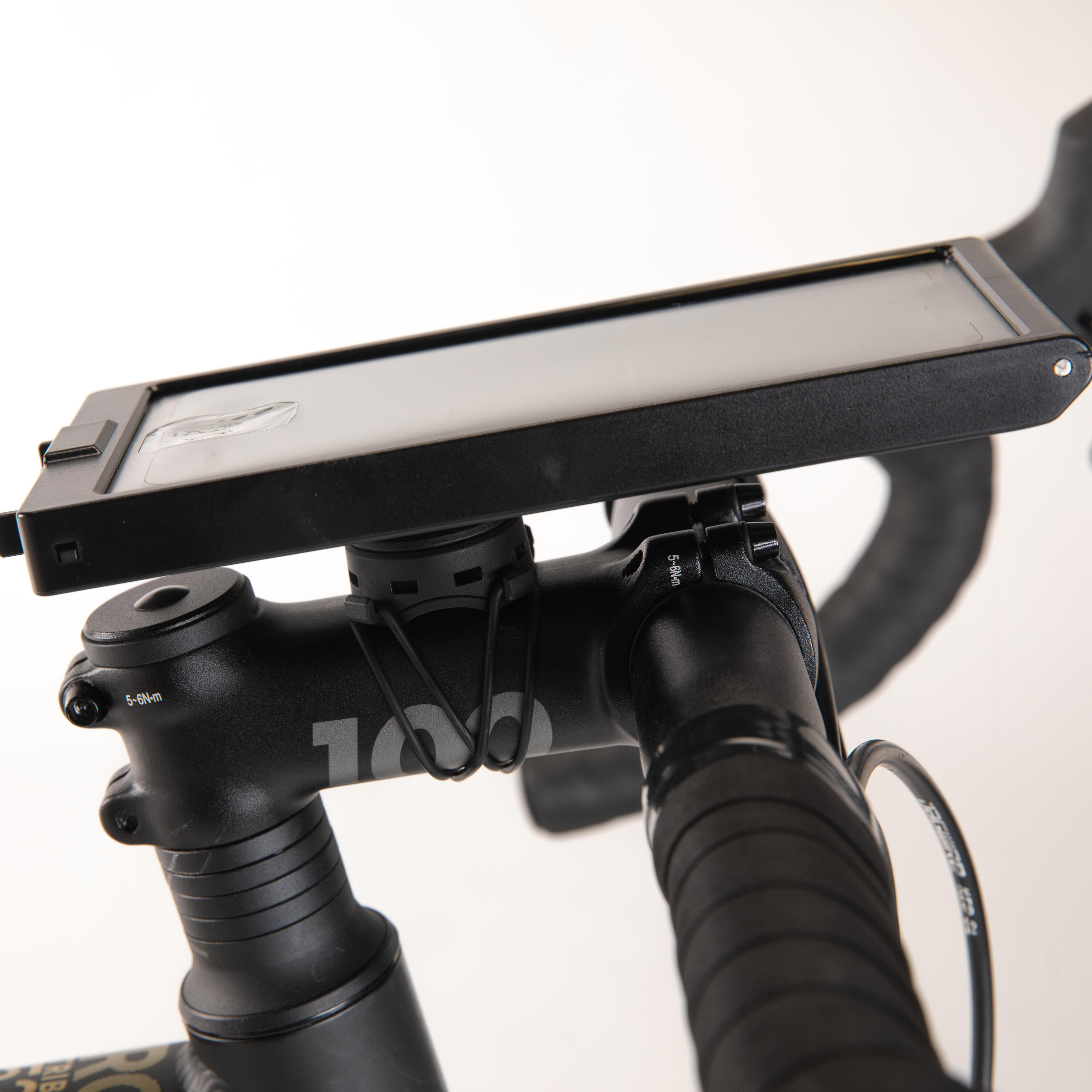 L Hardcase Cycling Smartphone Mount 6/15