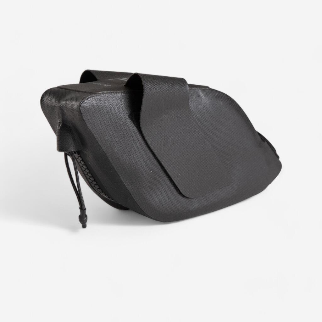 BOLSO PARA BICICLETAS SILLÍN 0,6 LITROS NEGRO