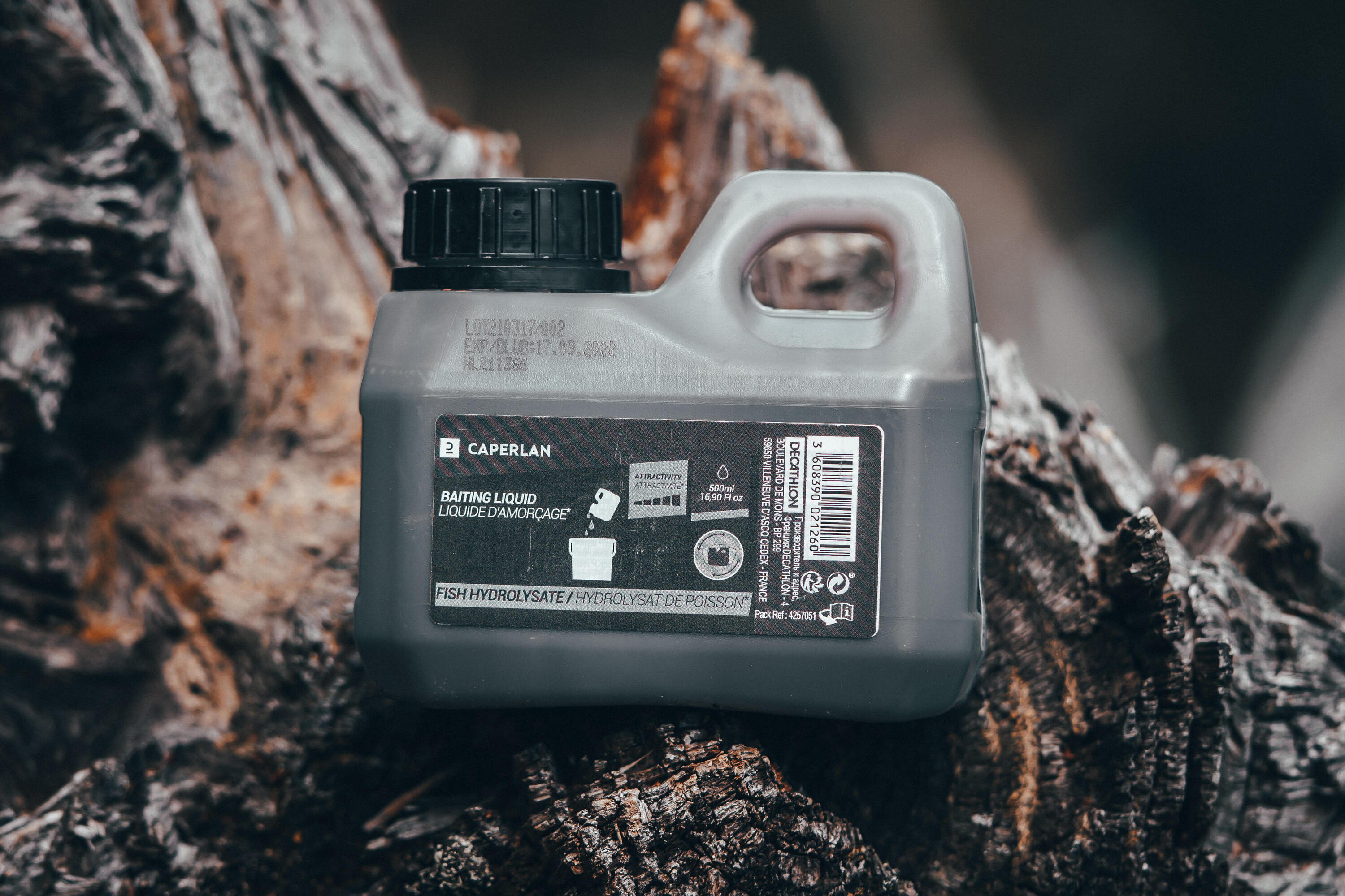 Carp fishing baiting liquid - Fish hydrolysate 3/8