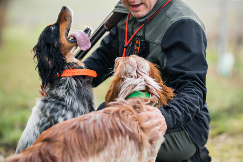 Kurtka outdoor wytrzymała i oddychająca Solognac 900 las