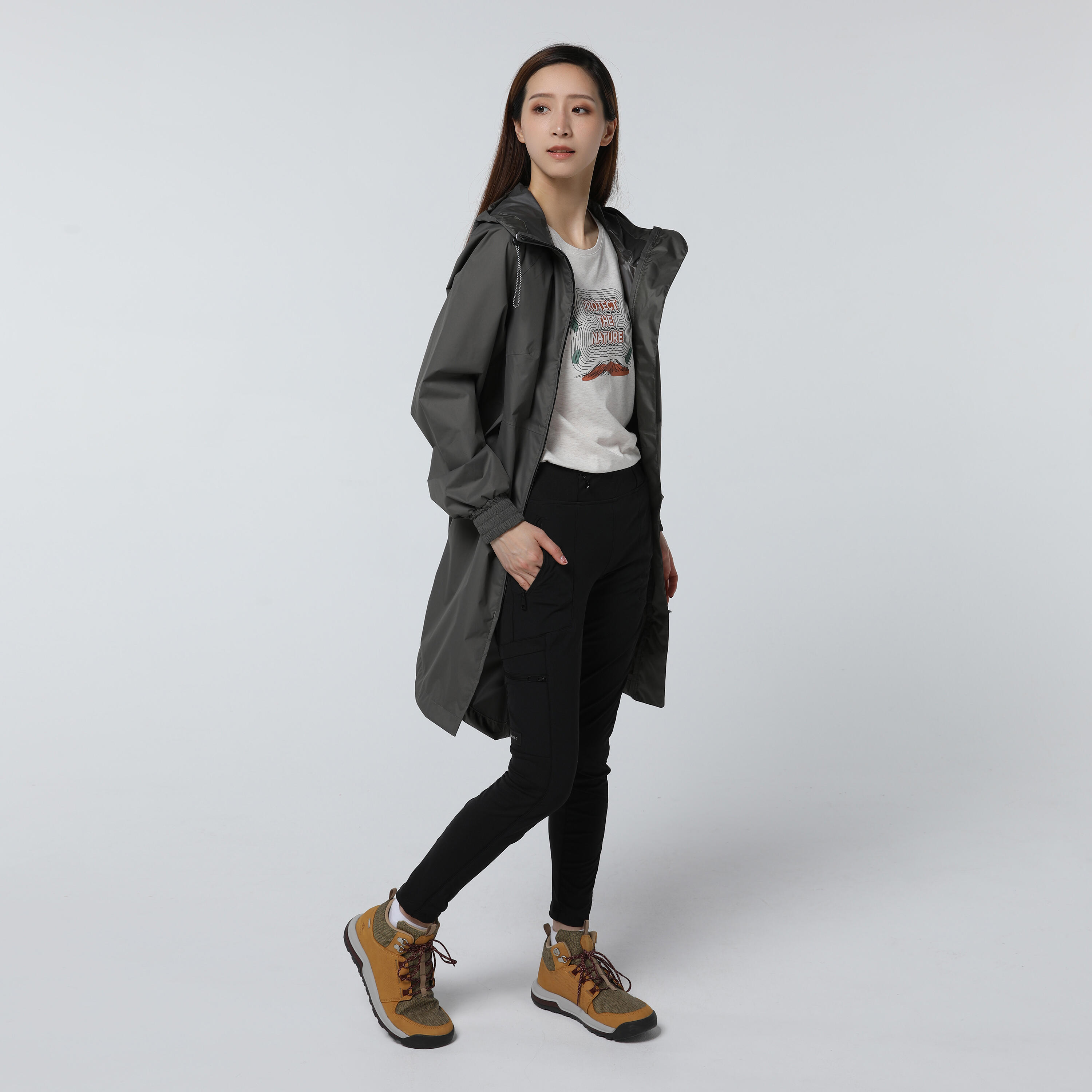 Women’s Waterproof Hiking Jacket, Raincut Long - QUECHUA