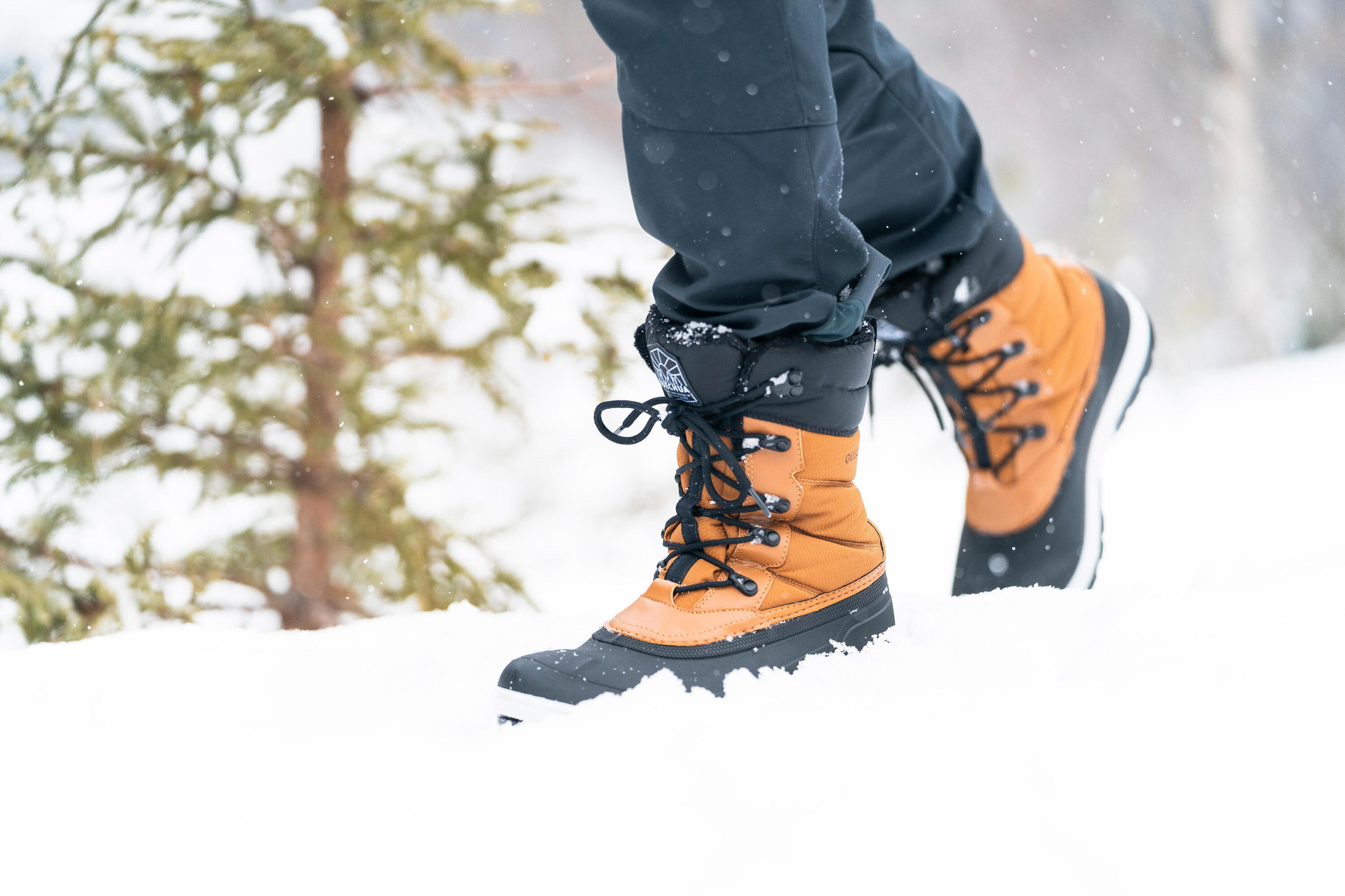 Warm Waterproof Snow Boots  - SH500 lace-up -  Men’s 3/9