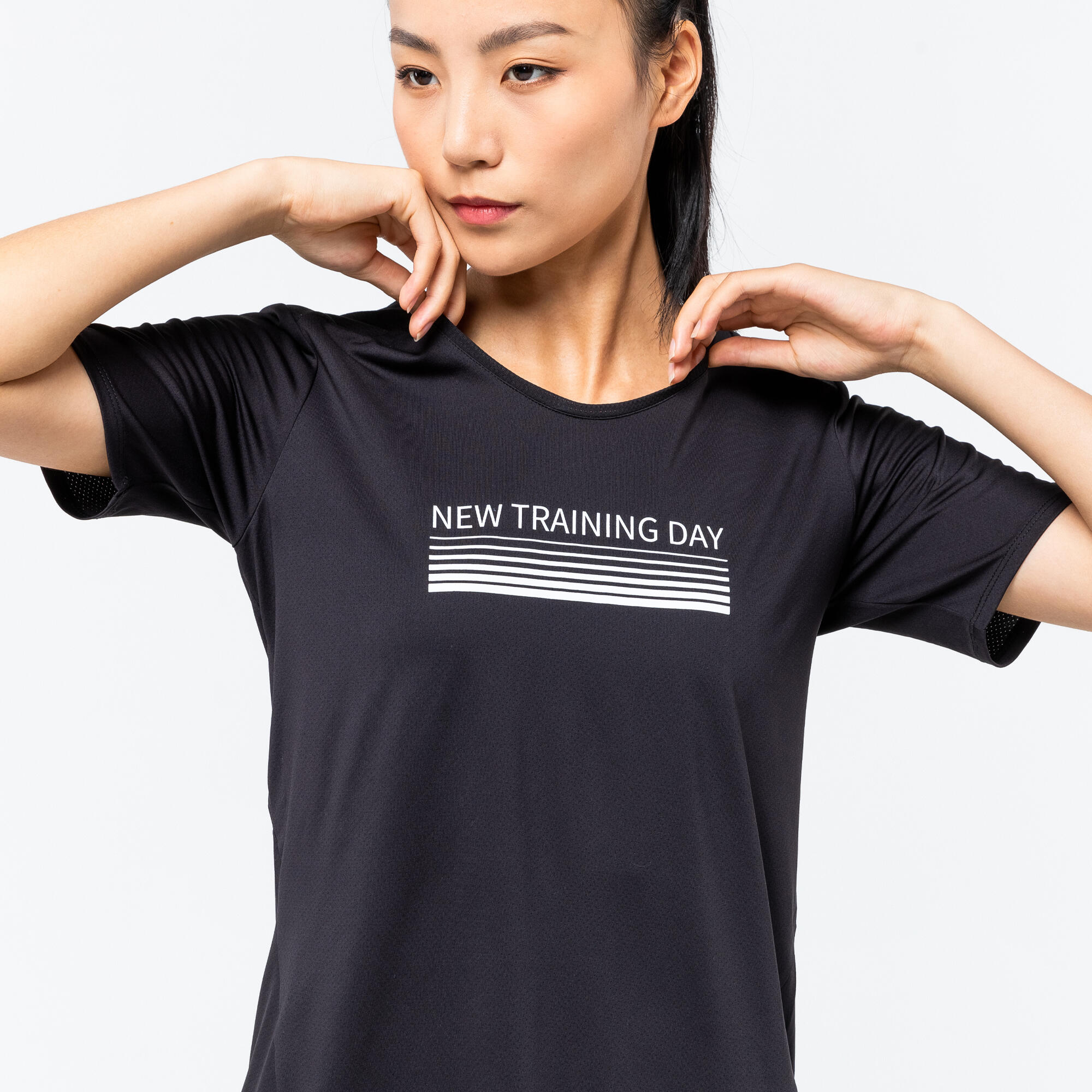 Comprar Camisetas Deportivas y Técnicas de Mujer online | Decathlon