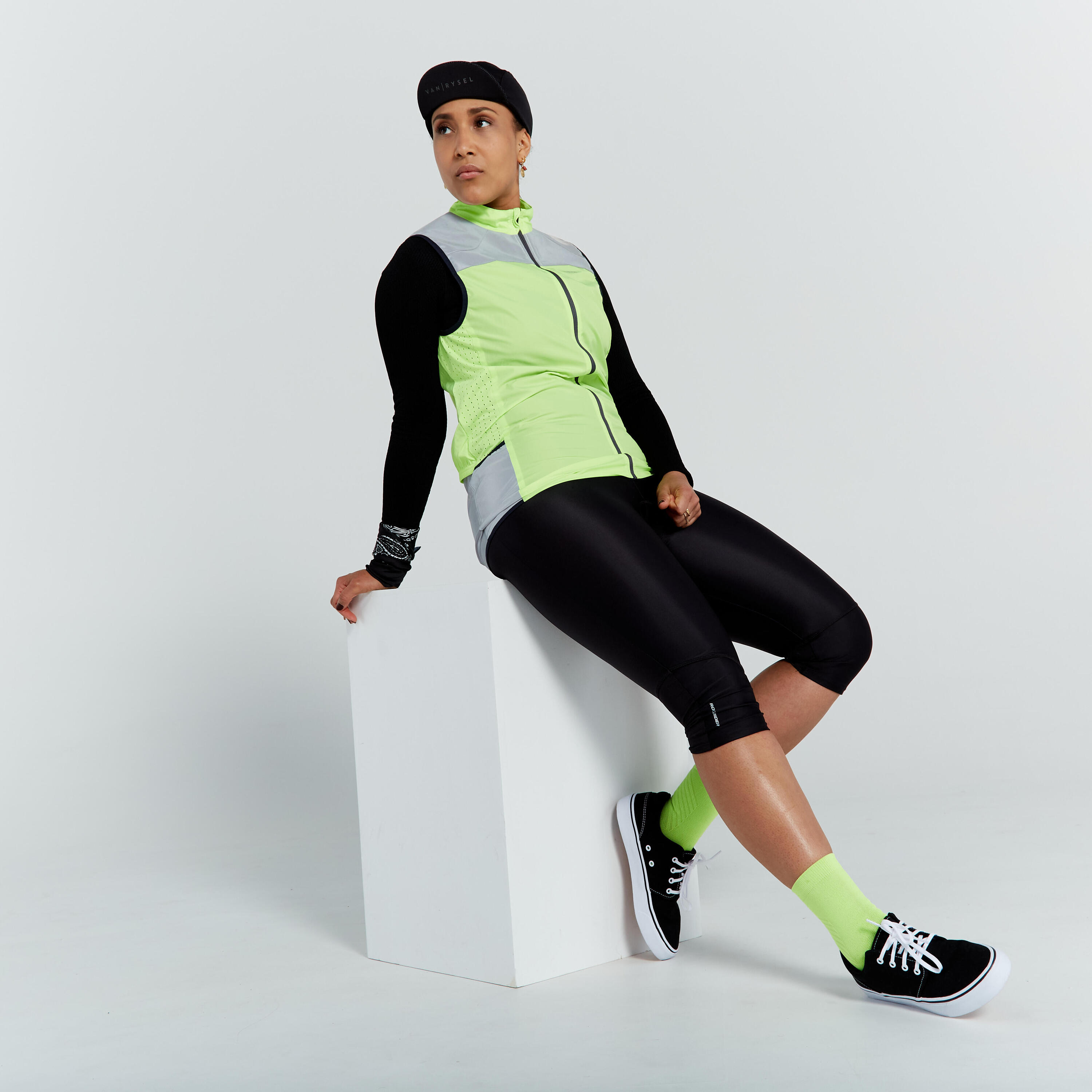 Women's Hi-Vis Windproof Cycling Gilet - Neon Yellow 3/10