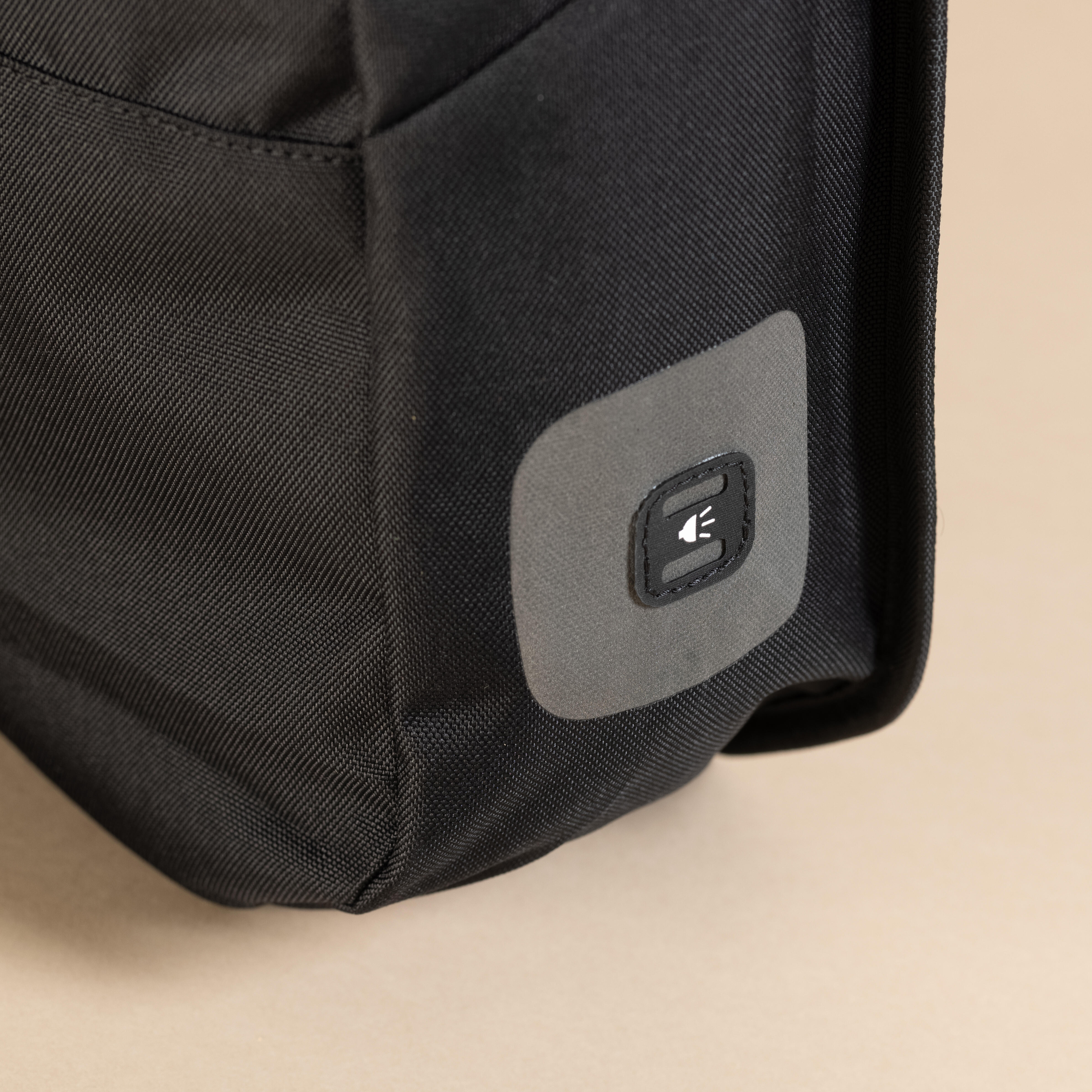 Fahrradtasche Gepcktasche 100 15 Liter grau/schwarz - Decathlon
