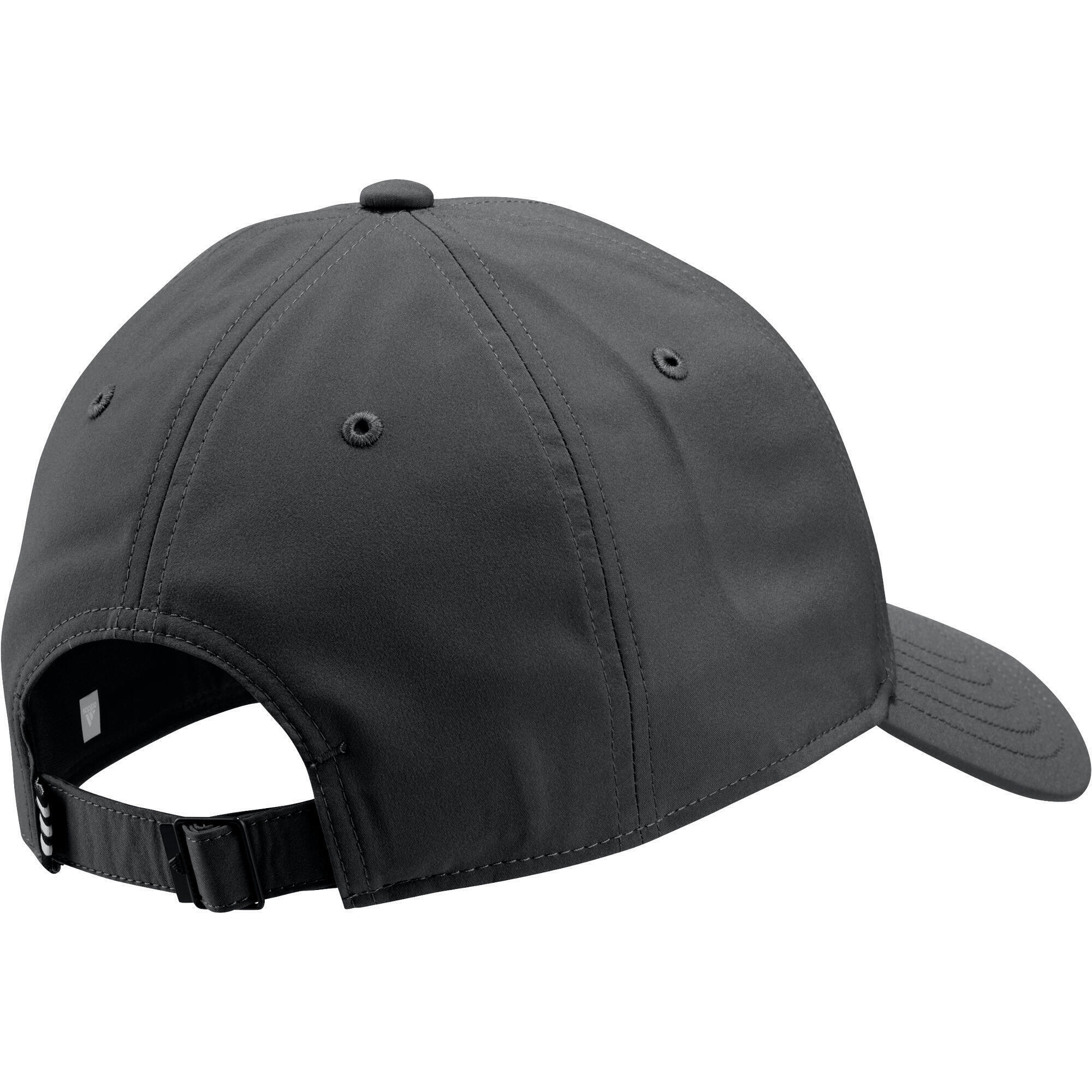 Decathlon top casquette adidas