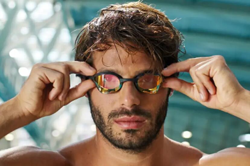 Piscina con niños
