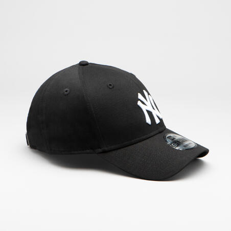 Бейсболка New York Yankees чорна