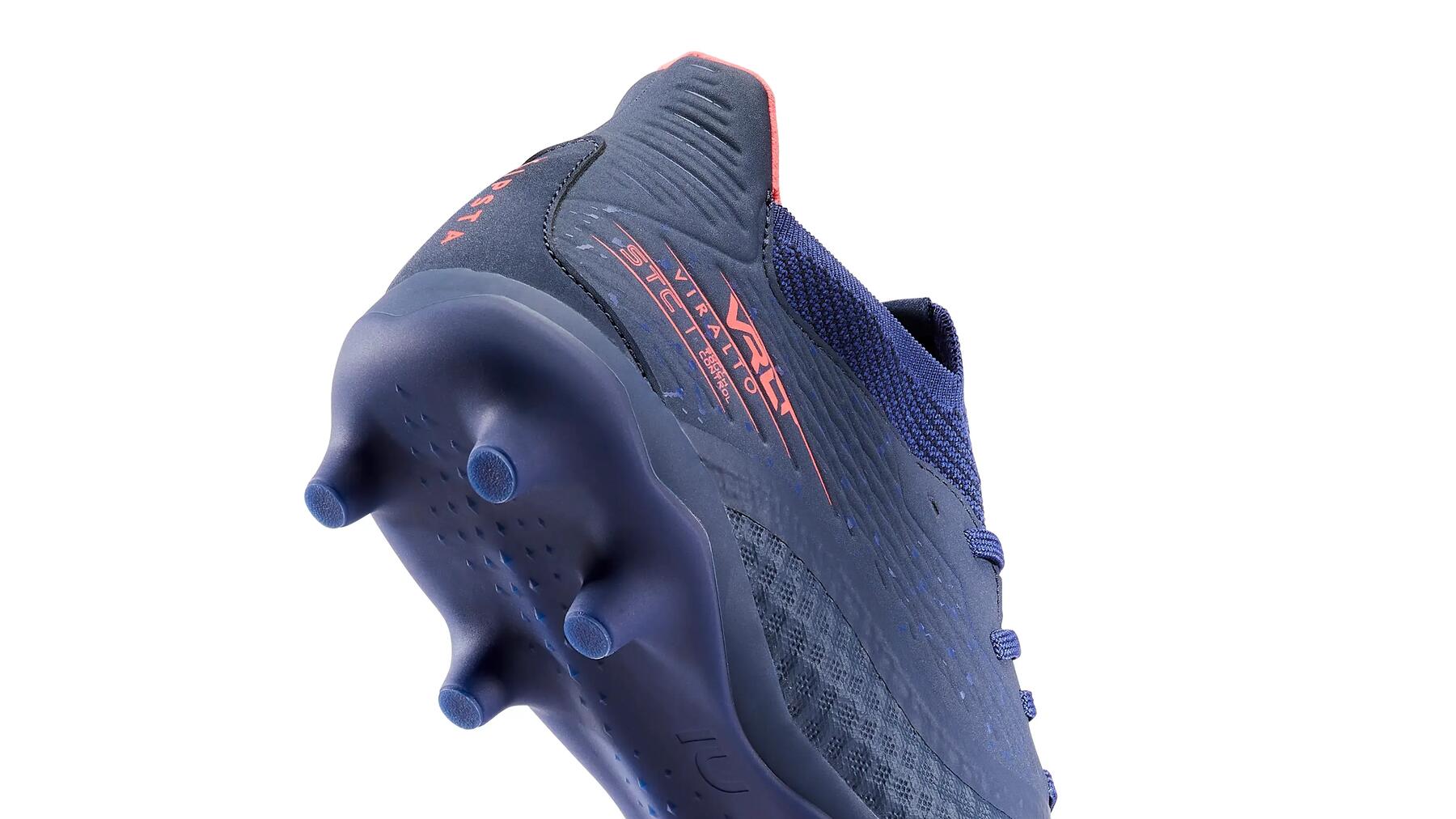 Hoe kies ik mijn voetbalschoenen?