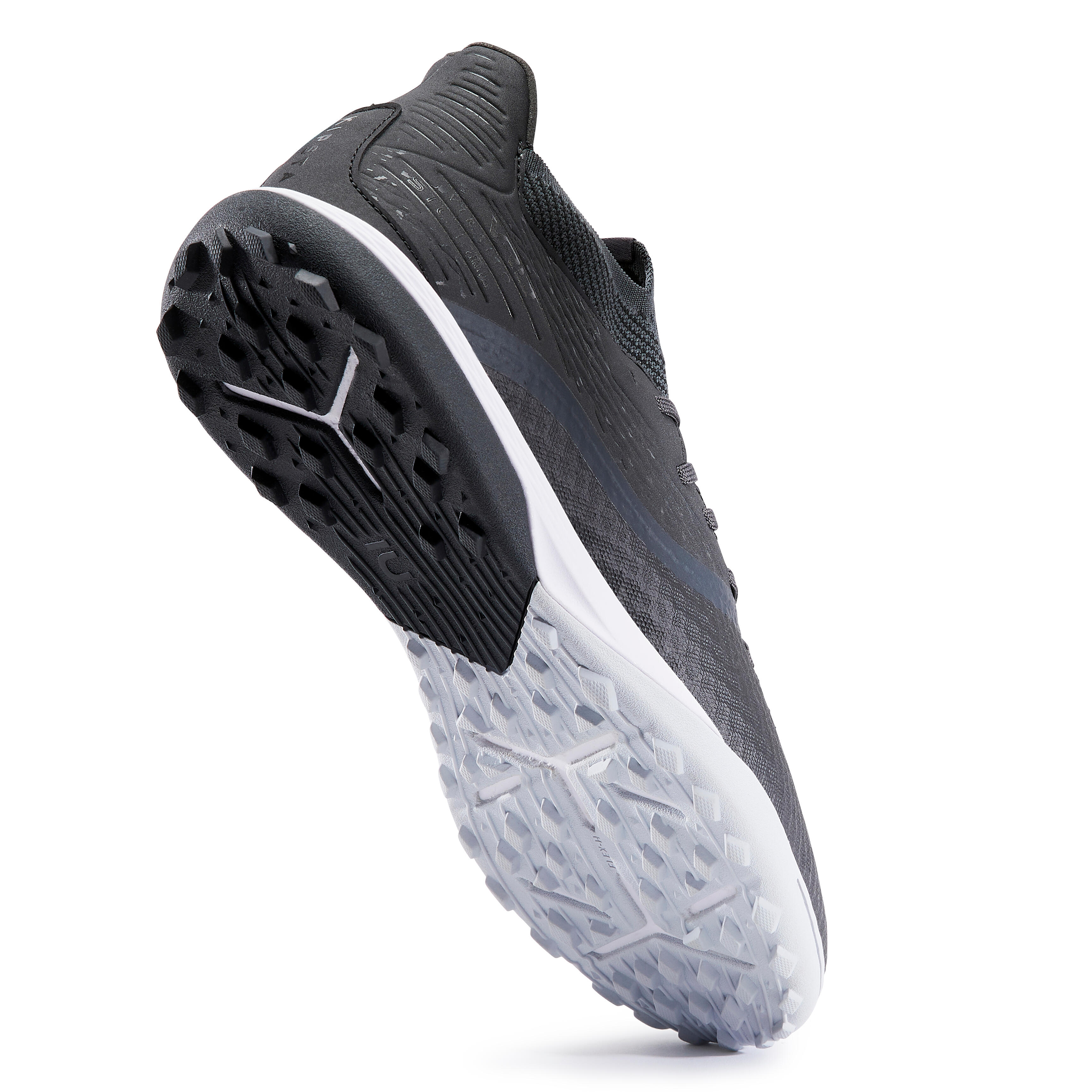 Chaussures de soccer – Viralto 3 Turf TF noir - KIPSTA