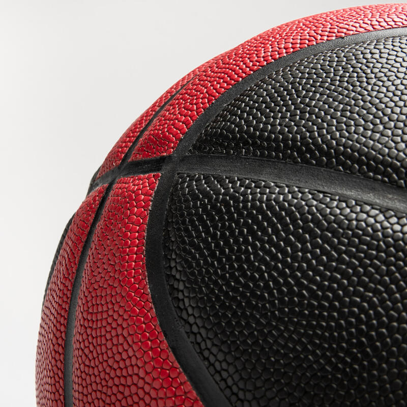 Basketbal voor volwassenen BT500 grip maat 7 zwart/rood