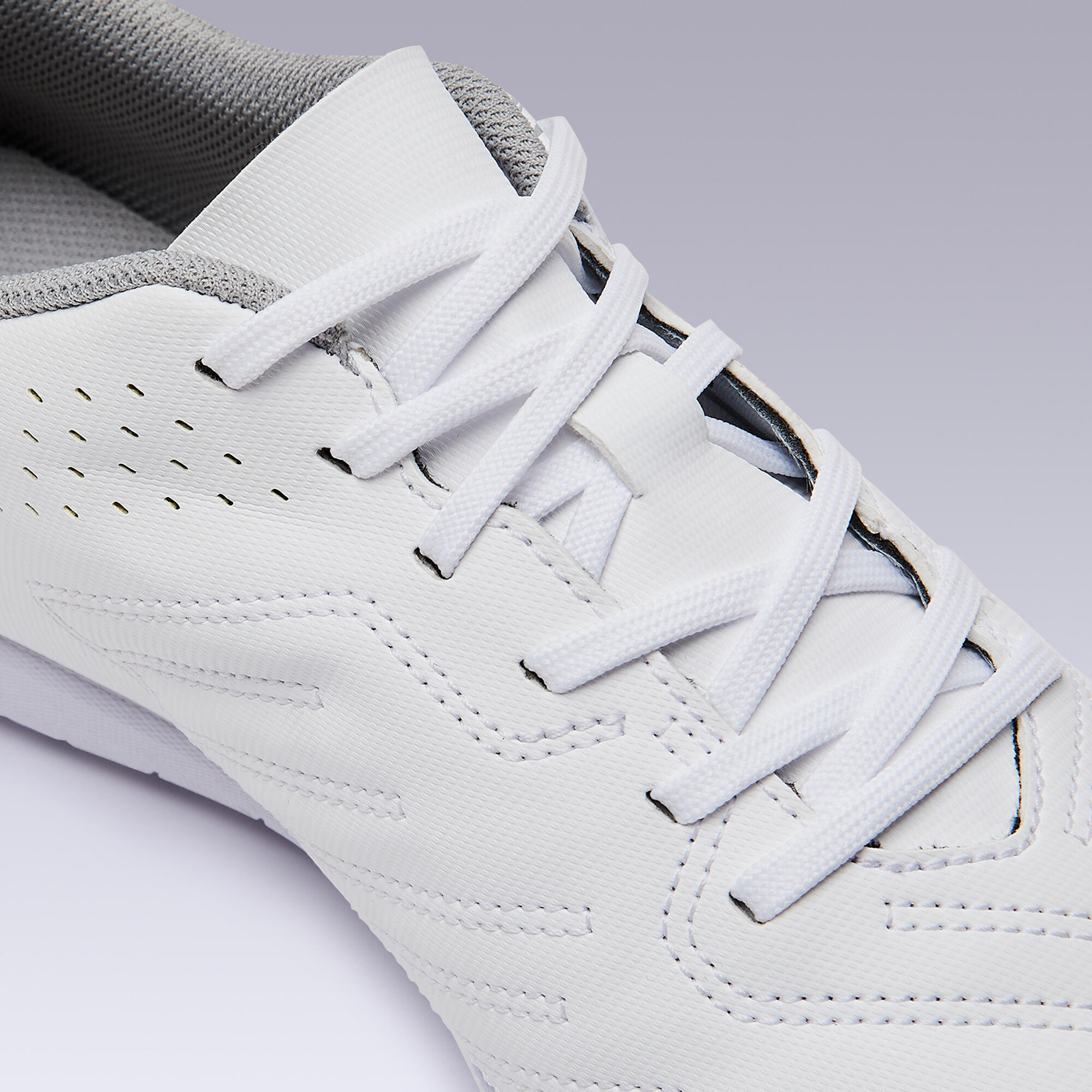 Adult Futsal Trainers 100 - White 6/7