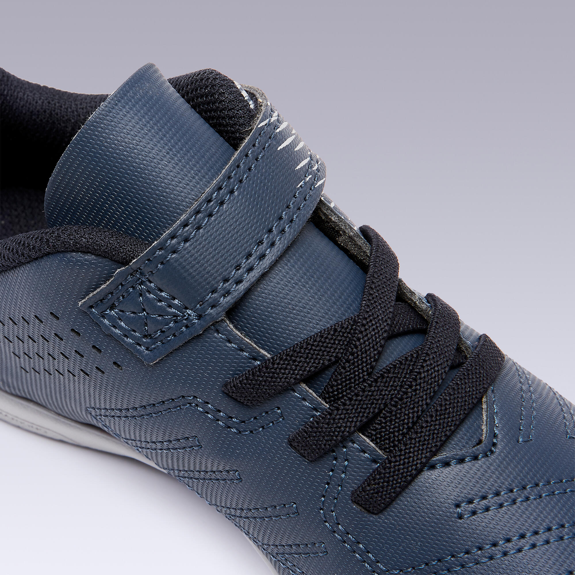 Kids' Futsal Trainers 100 - Blue/White 6/7
