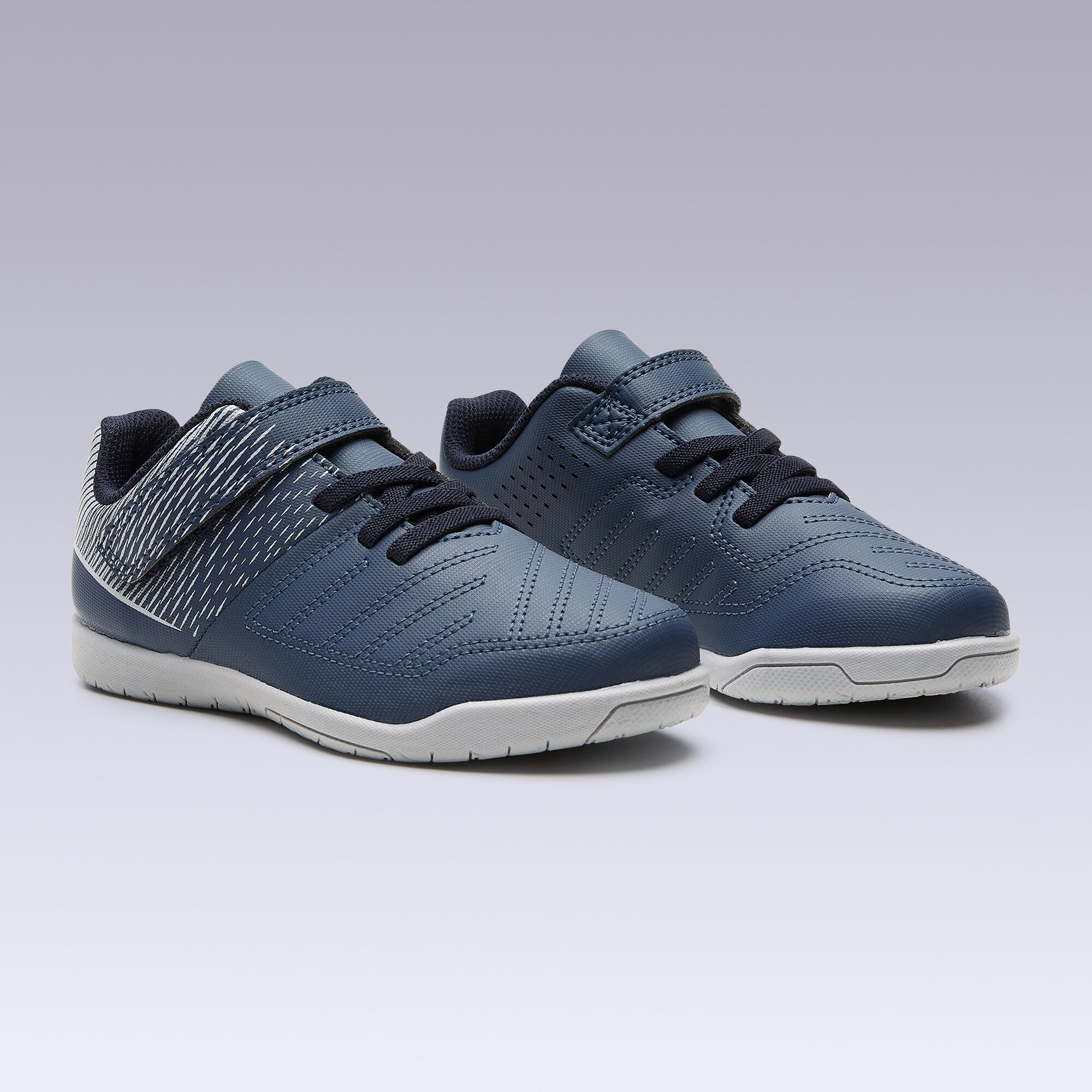 Kids' Futsal Trainers 100 - Blue/White 5/7