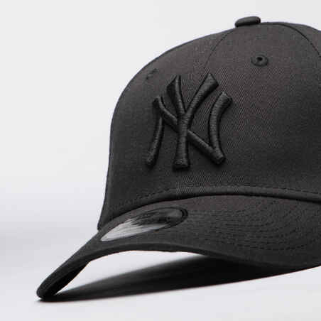 Suaugusiųjų beisbolo kepuraitė „MLB 9Forty New York Yankees“, juoda / juoda