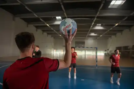 Men's Wax-Free Handball Ball Size 3 - Red/Grey