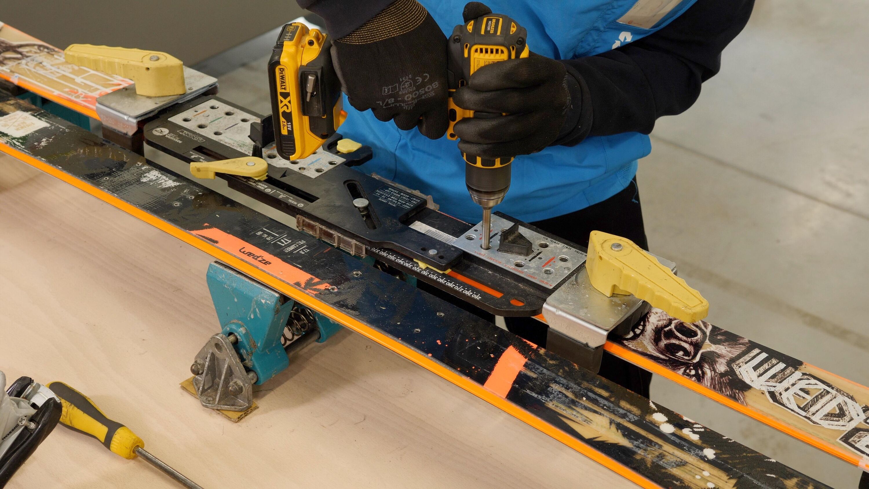 WORKSHOP SKI / BOARD - NEW INSTALLATION