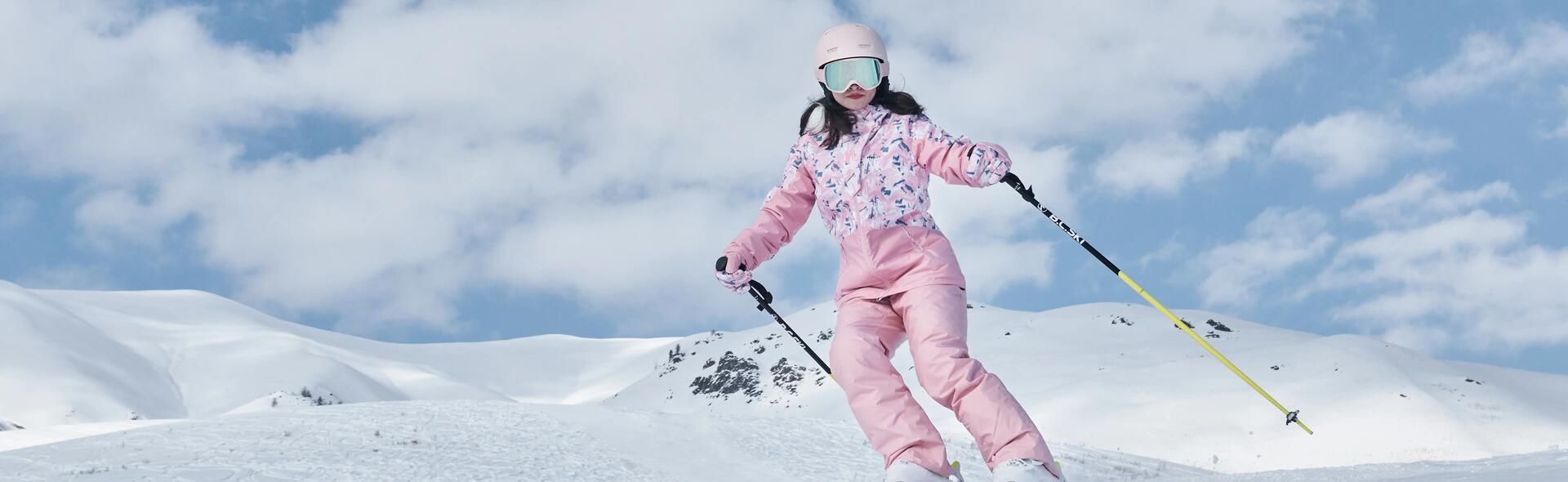 Cum să alegi corect mărimea costumului de schi