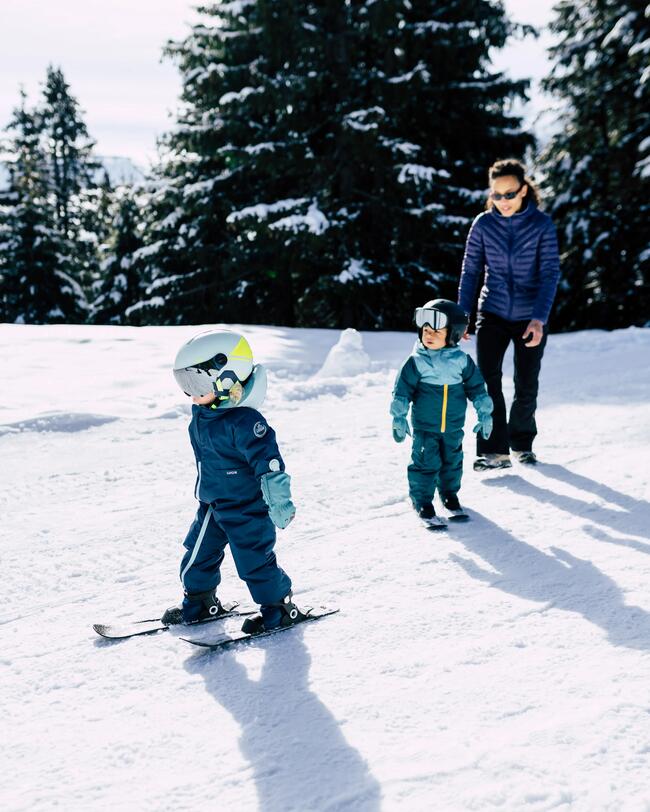 skiing
