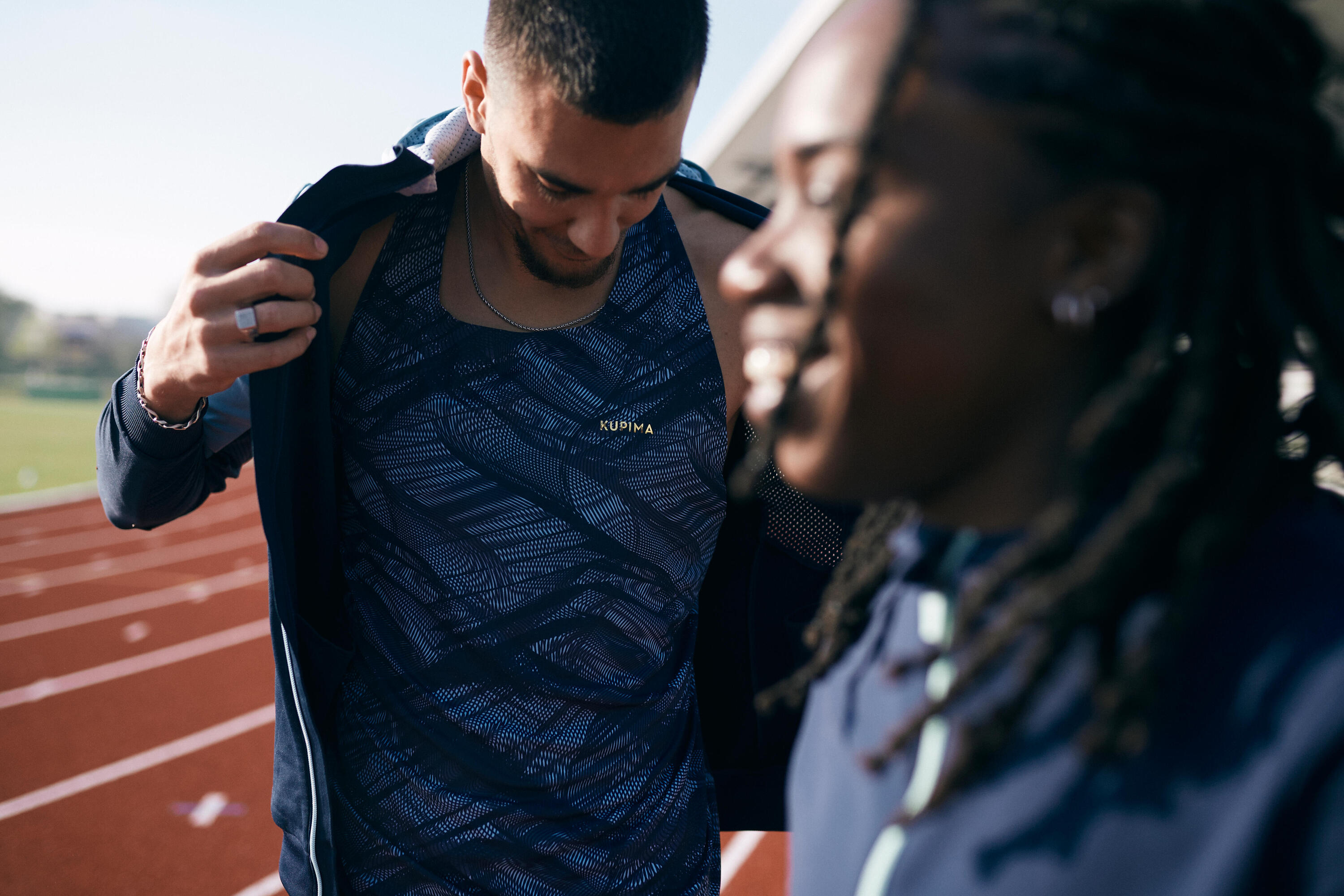 DEBARDEUR D'ATHLETISME HOMME BLEU 12/15