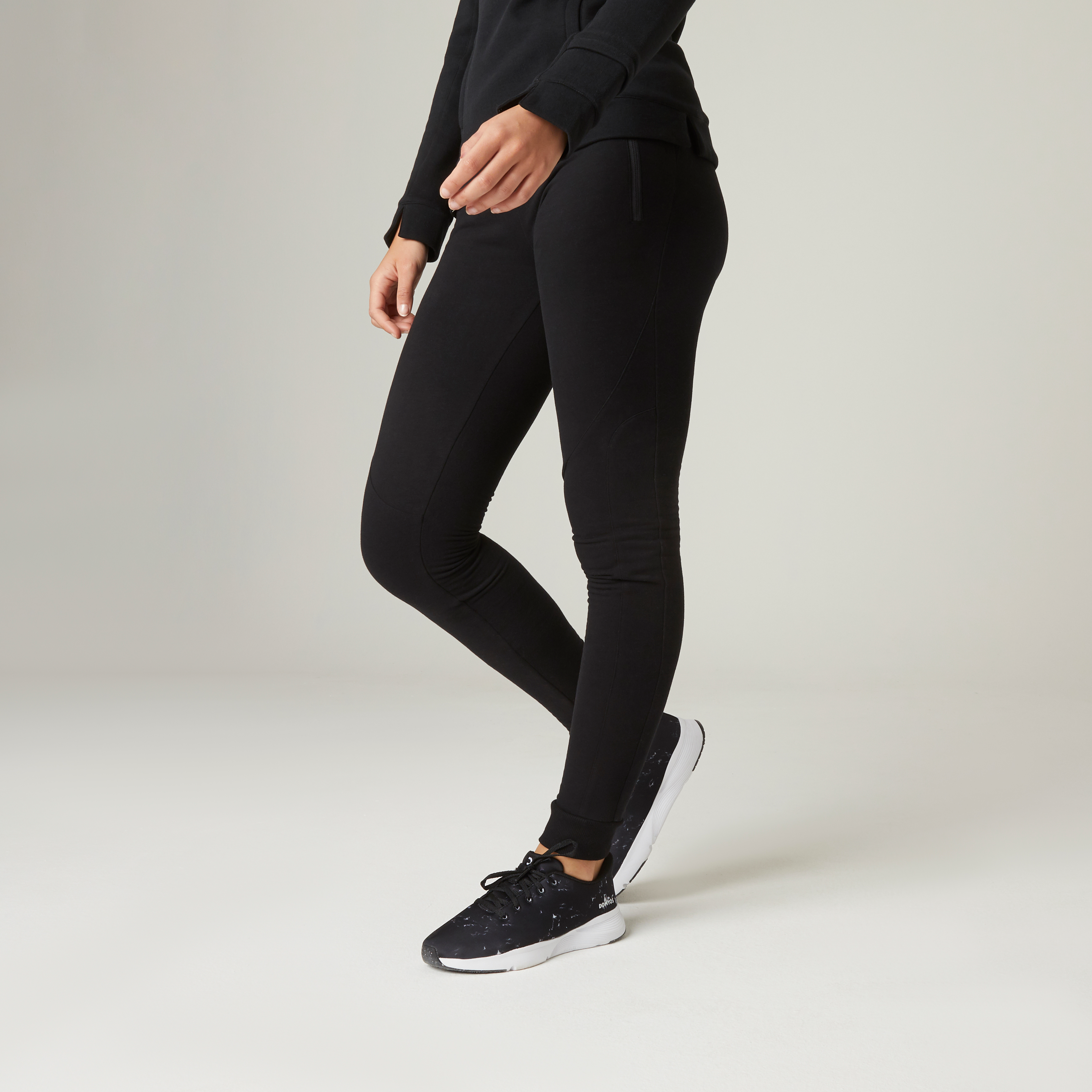 Pantalon Jogging SIim Fitness Femme - 520 noir pour les clubs et