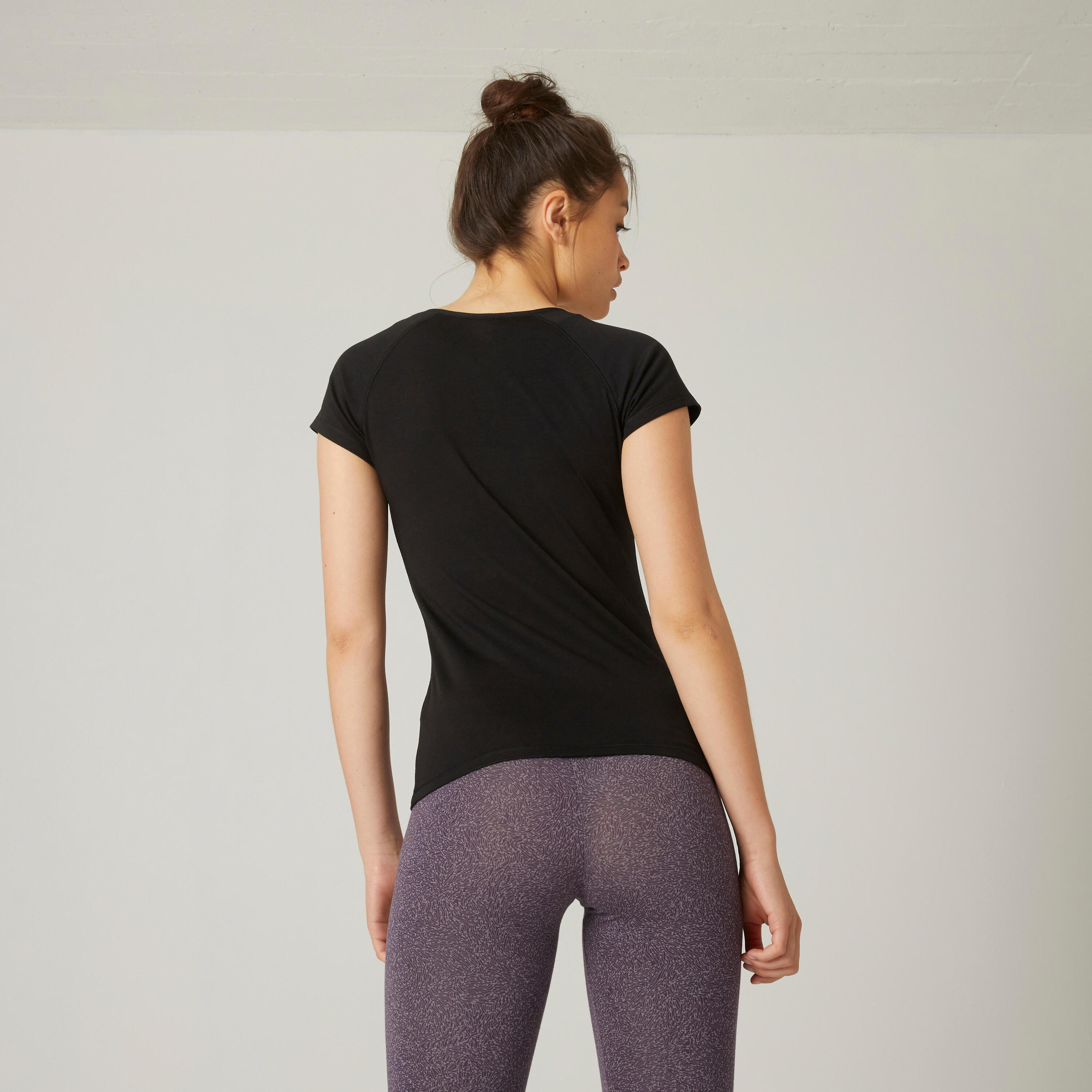 Women's V-Neck Fitness T-Shirt 500 - Black 5/5