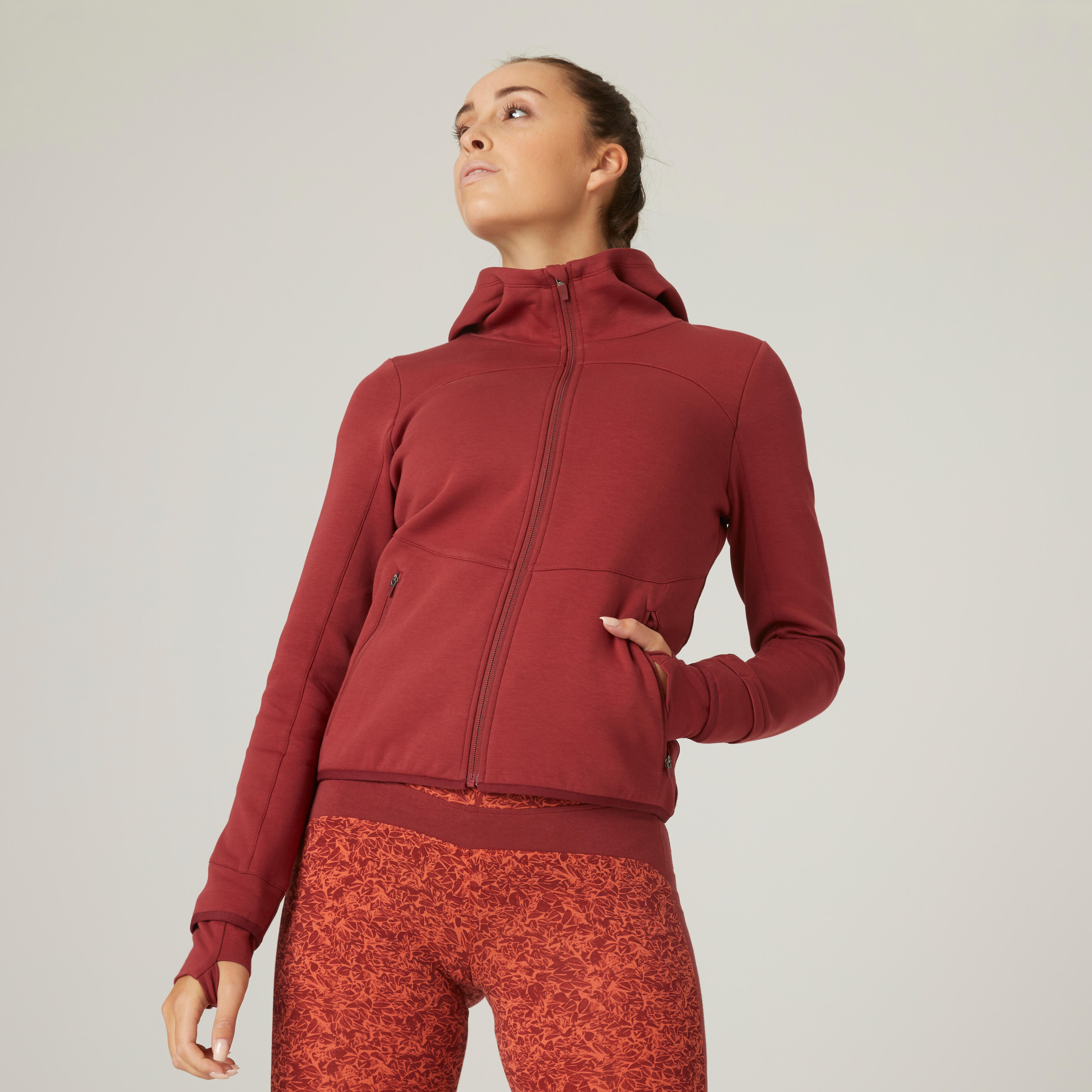 Hanorac 560 Fitness cu buzunare și fermoar verde damă La Oferta Online Hanorac 560 Fitness cu buzunare și fermoar verde damă La Oferta Online decathlon imagine La Oferta Online