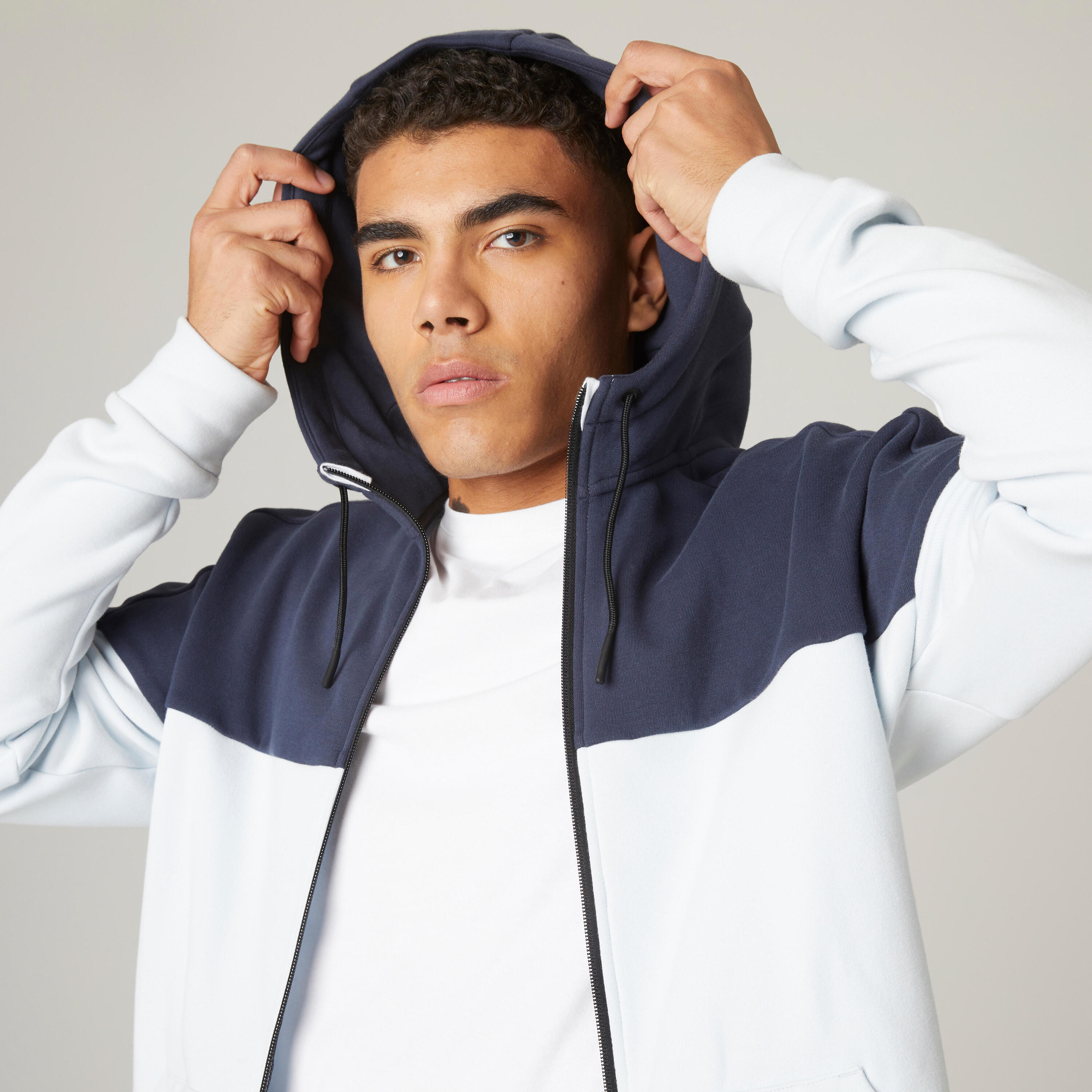 Men's Zip-Up Fitness Hoodie 520 - Mist Grey/Dark Blue 4/9