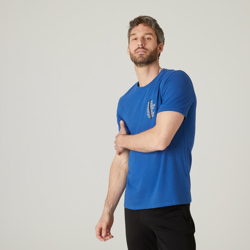 T-shirt uomo fitness 500 regular misto cotone azzurra con stampa