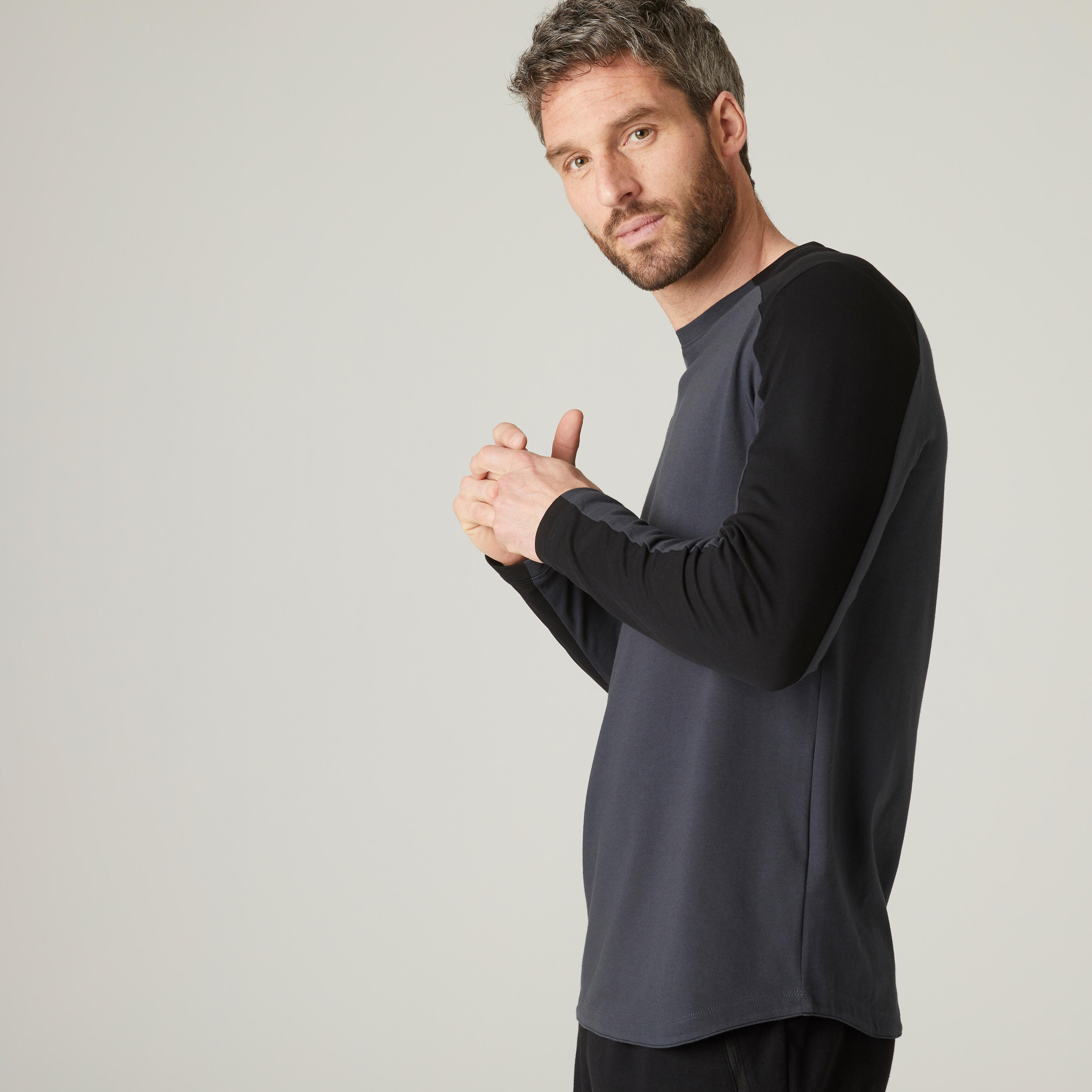 T-shirt maniche lunghe uomo fitness 520 regular misto cotone-nera DOMYOS |  DECATHLON