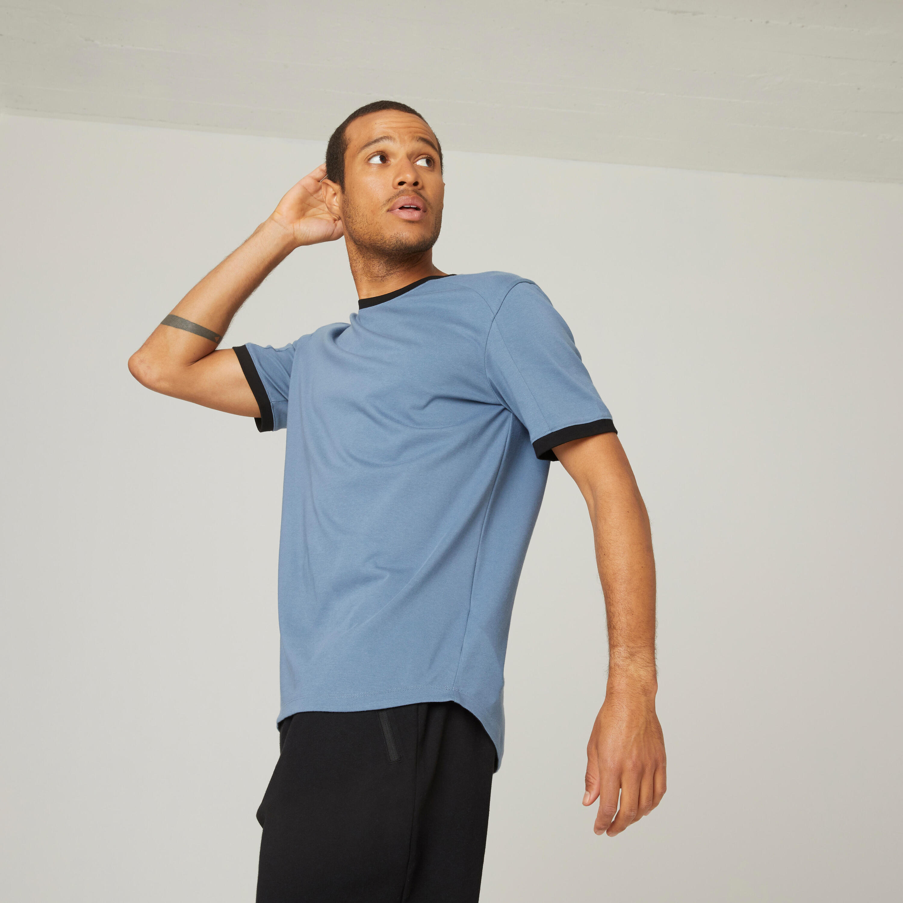 Men's Short-Sleeved Fitted-Cut Crew Neck Cotton Fitness T-Shirt 520 - Storm Blue 2/7
