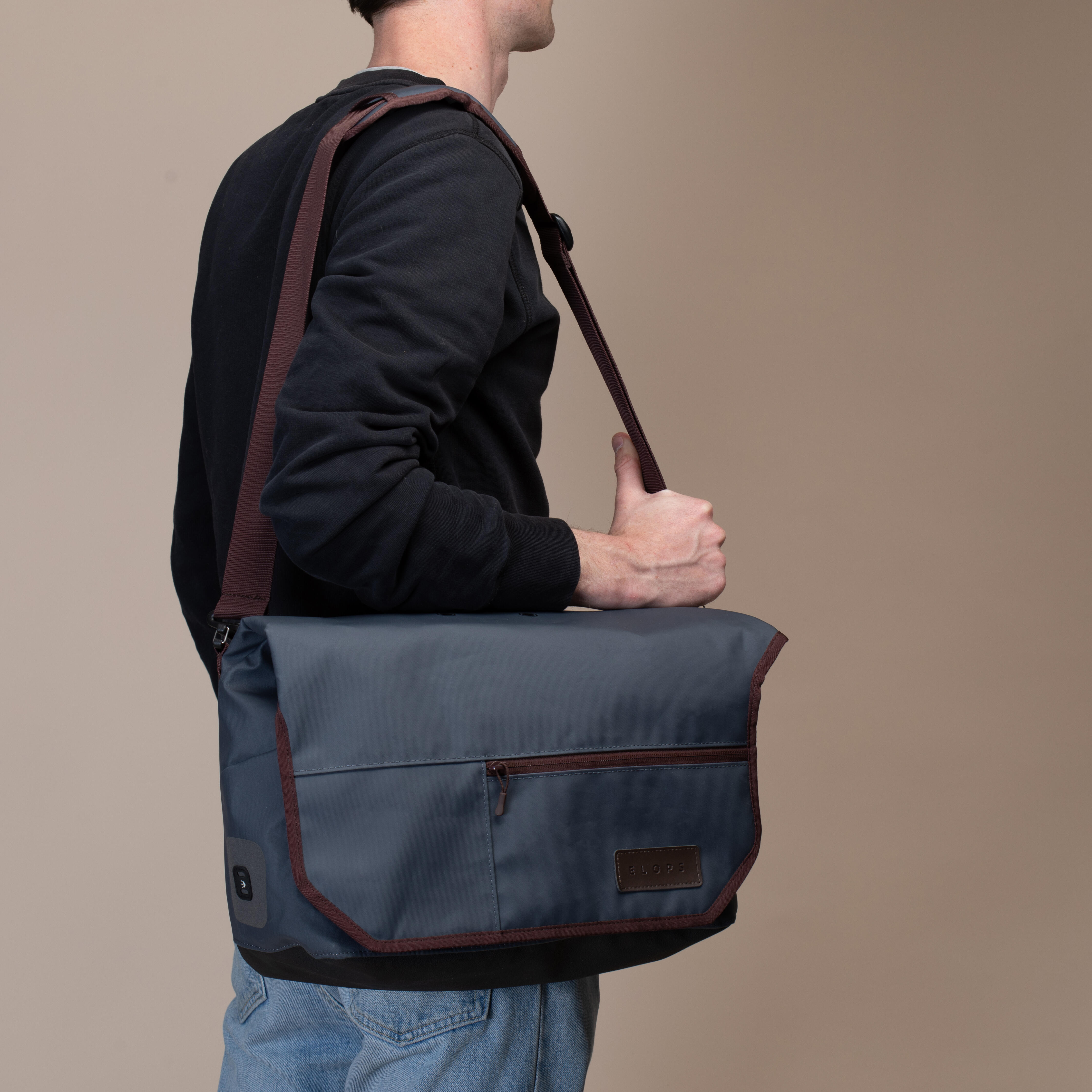 Fahrradtasche Businessbag 500 15 L blau braun ELOPS Decathlon