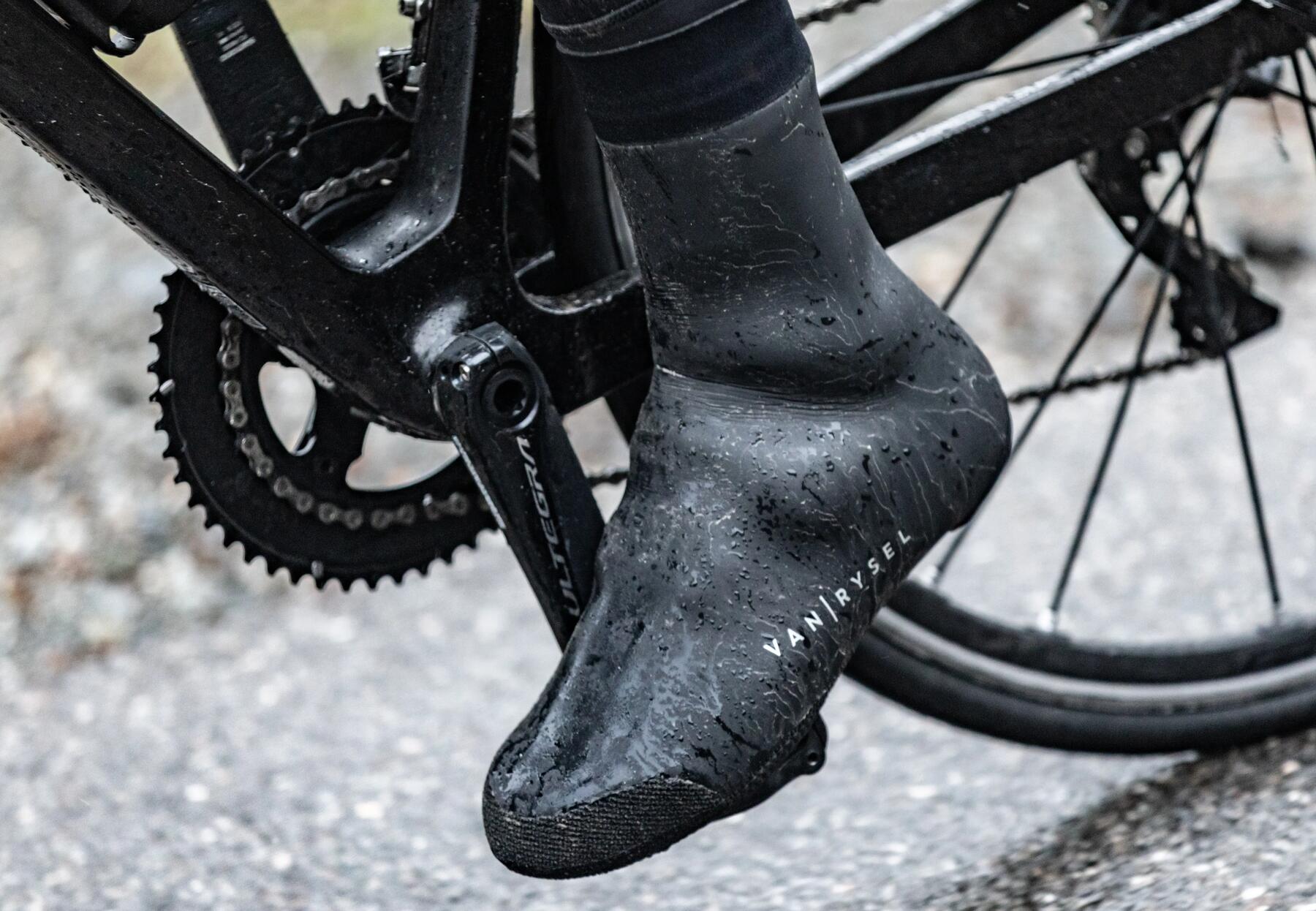 RR 900 5MM CYCLING OVERSHOES - BLACK