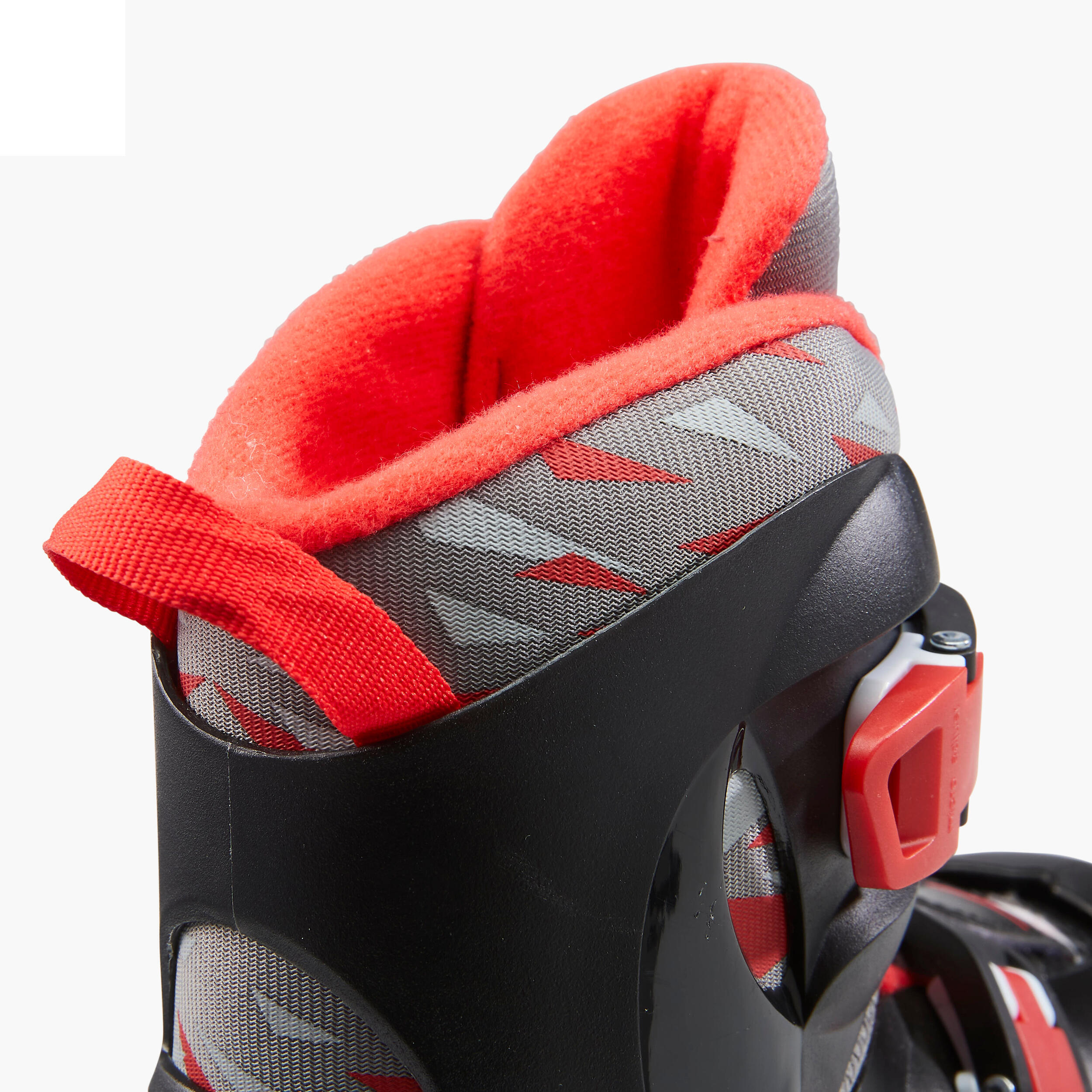 roller enfant PLAY5 rouge noir 8/10