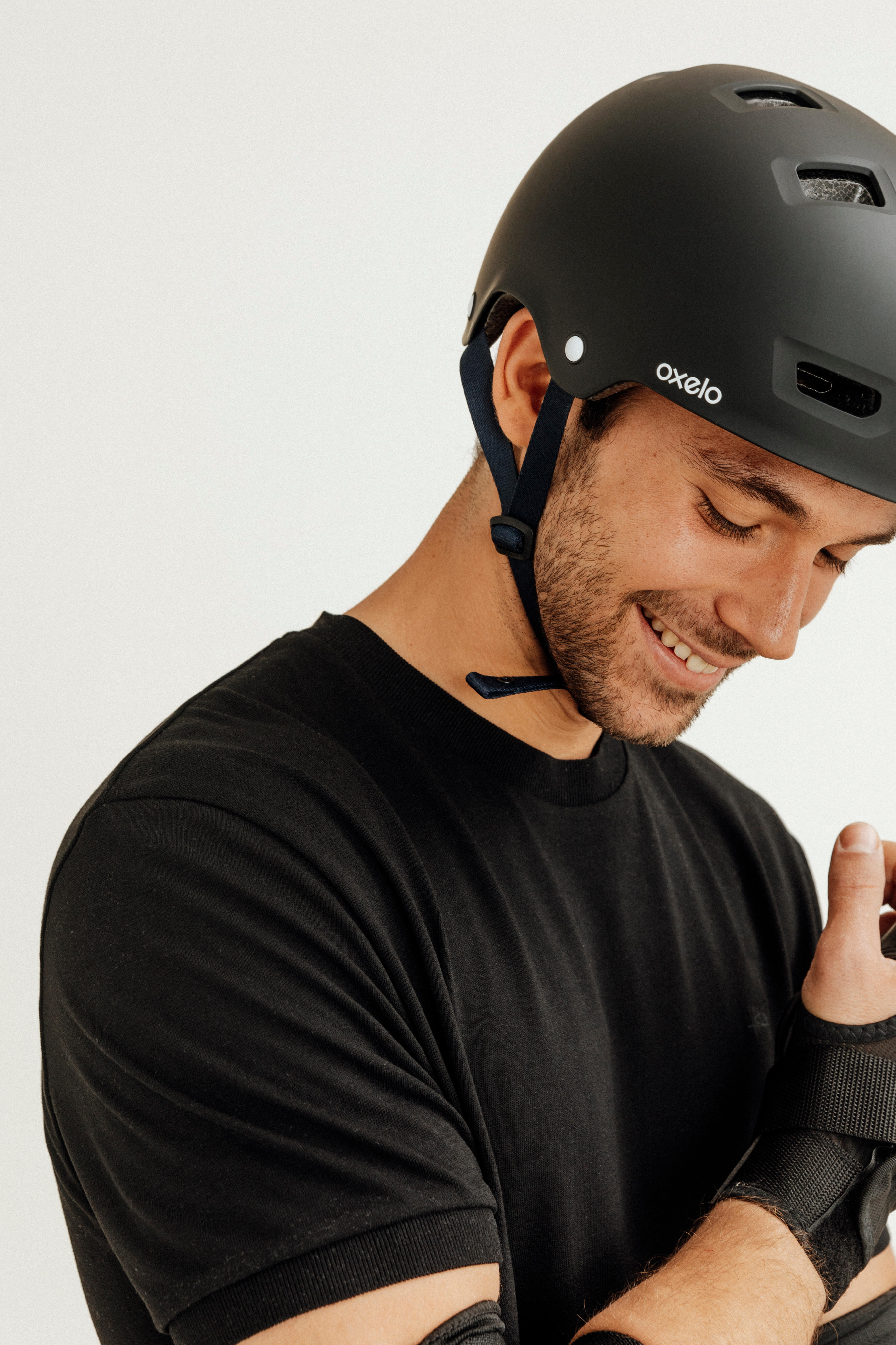 Casque réglable de patin à roues alignées, planche à roulettes, trottinette - OXELO