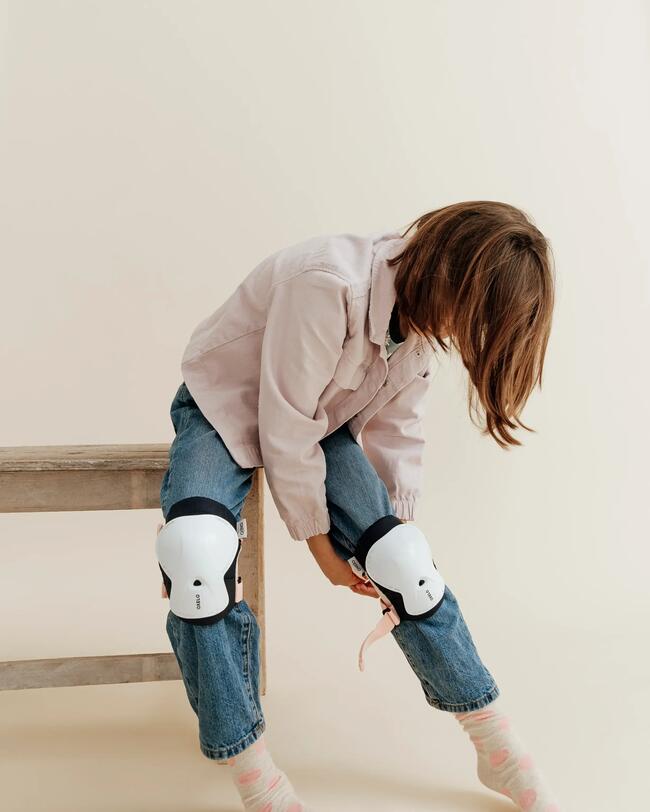 JUEGO DE 6 PROTECCIONES DE PATINAJE PARA NIÑOS