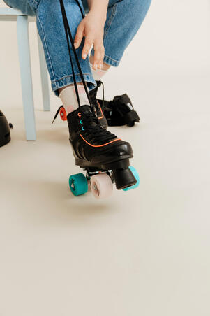 DODOBD Rollers en Ligne Enfant,Patin à roulettes pour Enfant Rollers Quad  Respirant Confortable pour Patinage Filles et Garçons (Taille 36-44) Noir