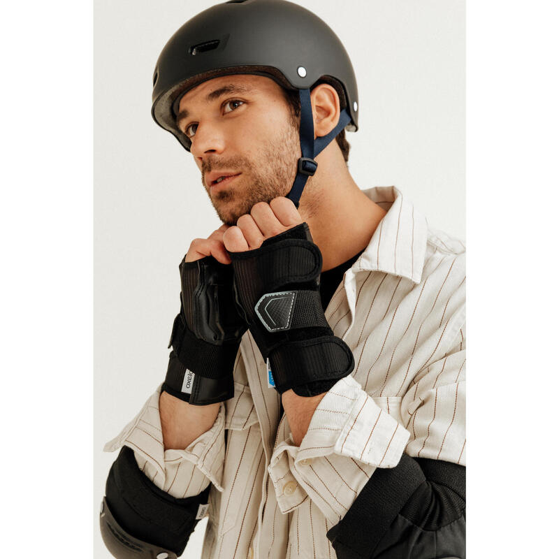 MF500 Roller Sports Helmet - Black