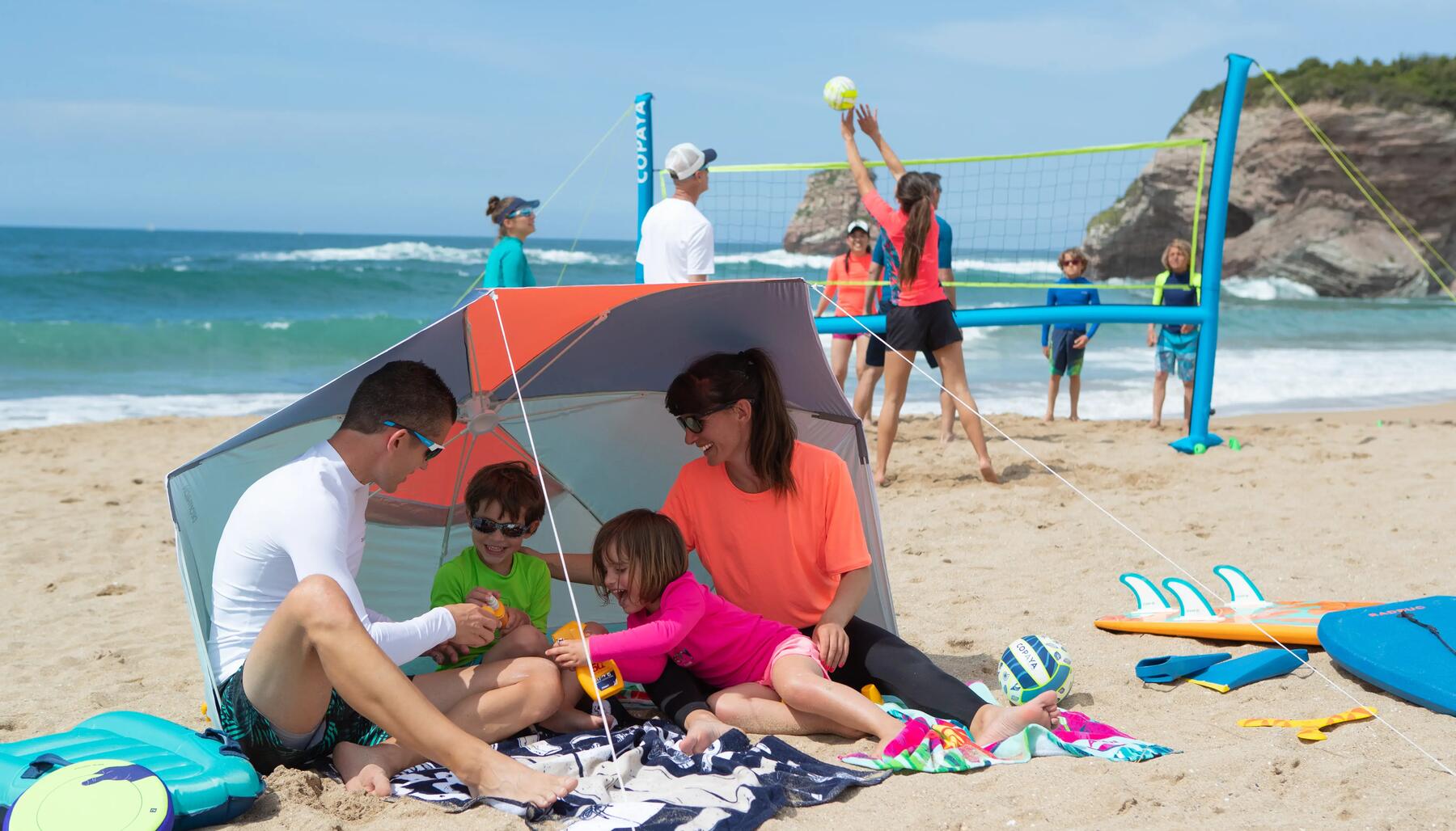 Spannende Sportaktivitäten für den Strand auf einen Blick zusammengefasst! Finde hier Aktivitäten gegen Langeweile am Strand.