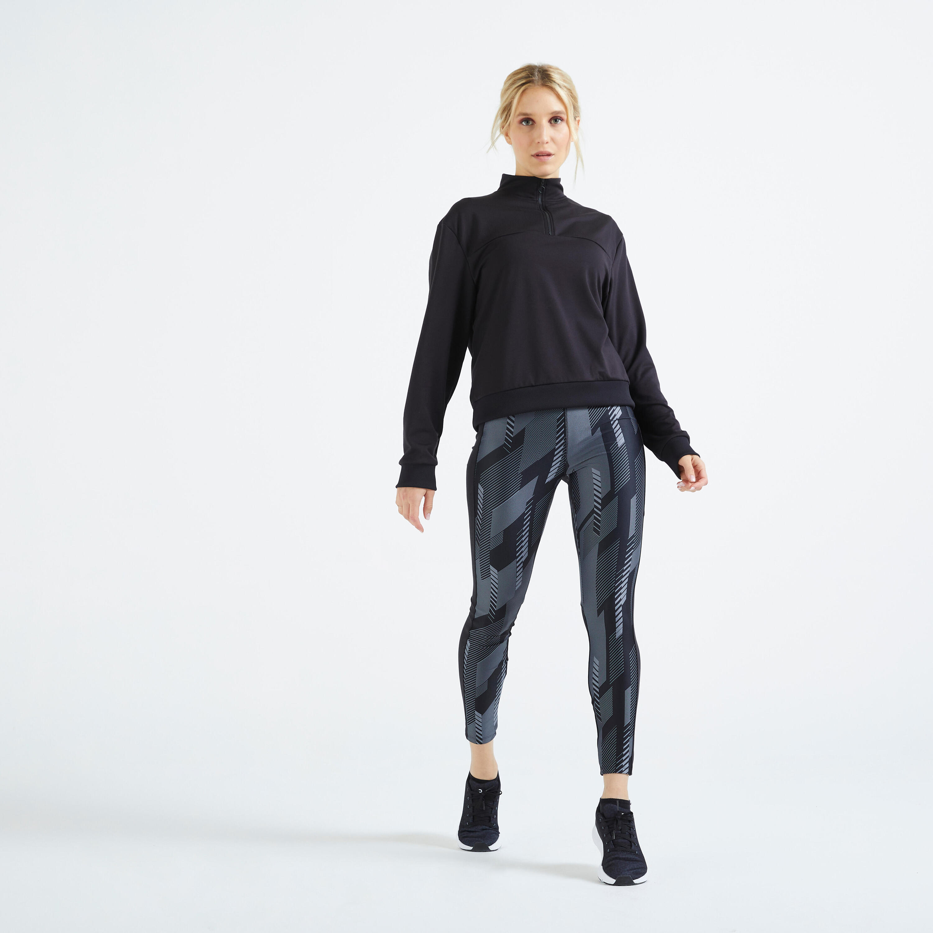 Women's Cropped Long-Sleeved Fitness Cardio Sweatshirt - Black 2/4