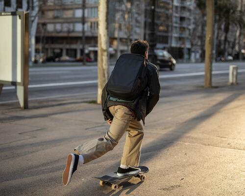 Apprendre à faire du cruiser: comment se déplacer facilement en skate