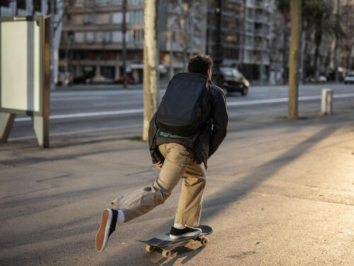 Apprendre à faire du cruiser: comment se déplacer facilement en skate