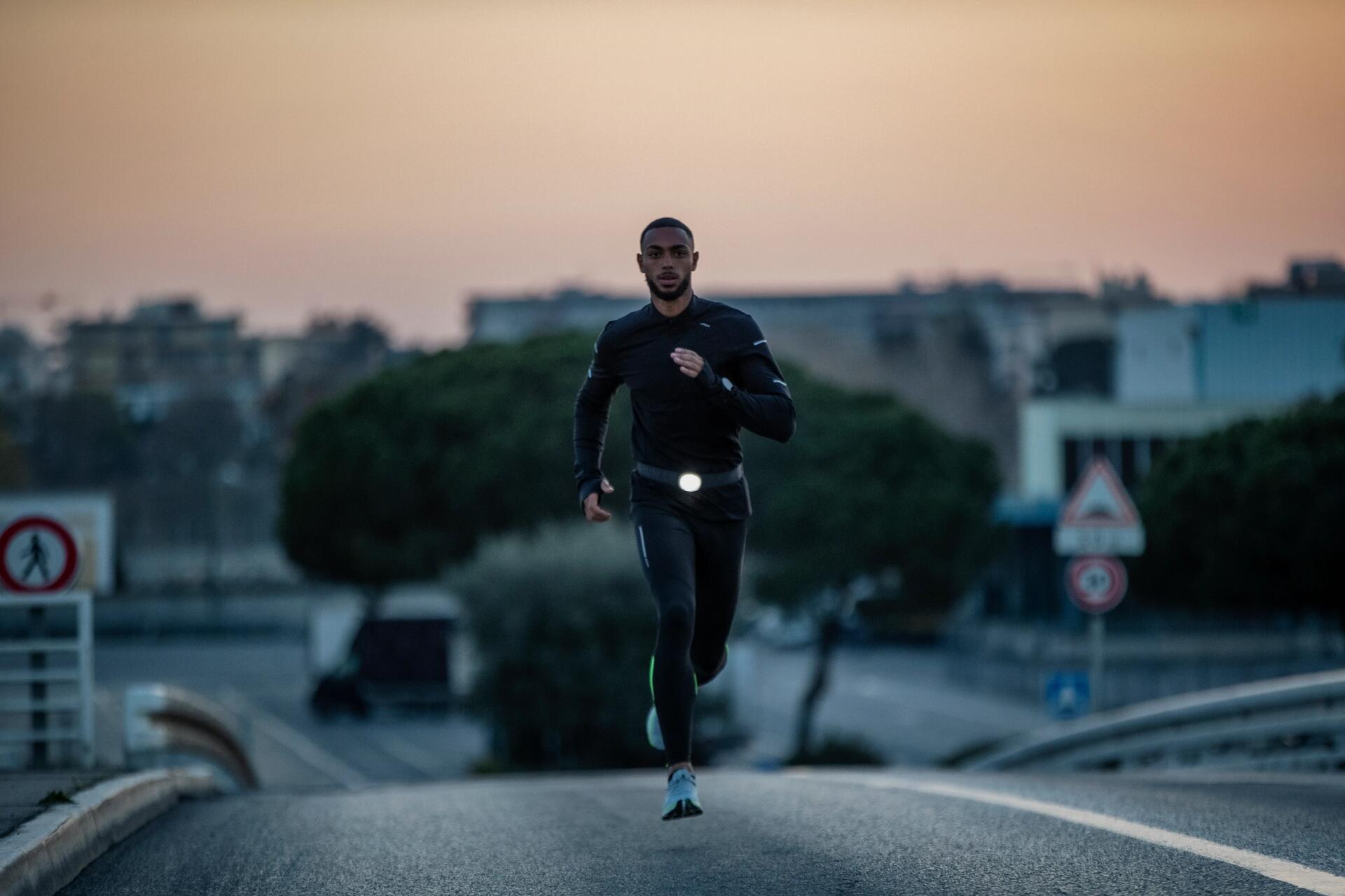 correre al buio