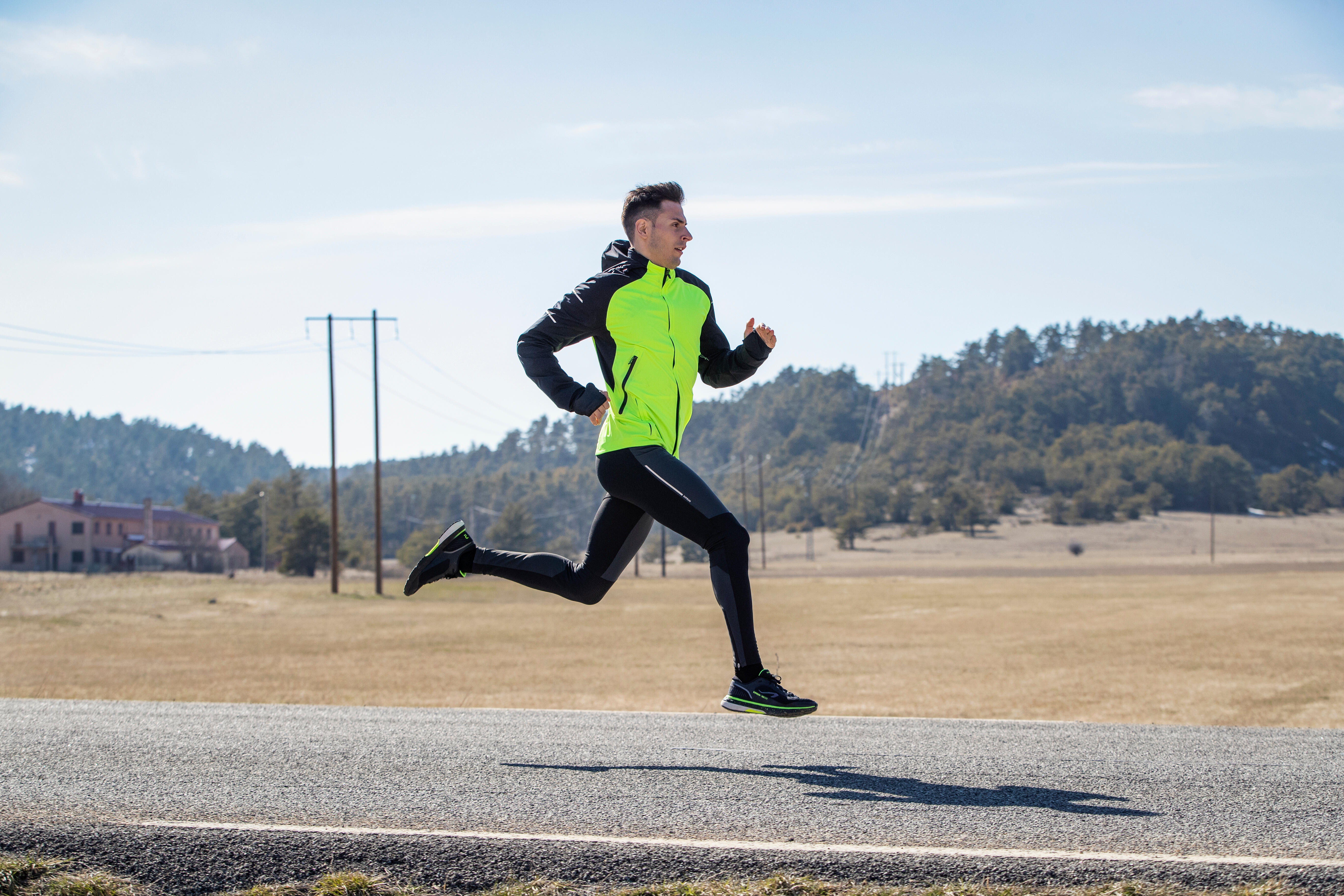 Men's Running Windbreaker - Warm Yellow - KIPRUN