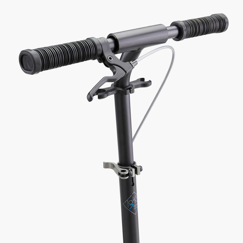 Felnőtt roller Town 7 XL, fekete 